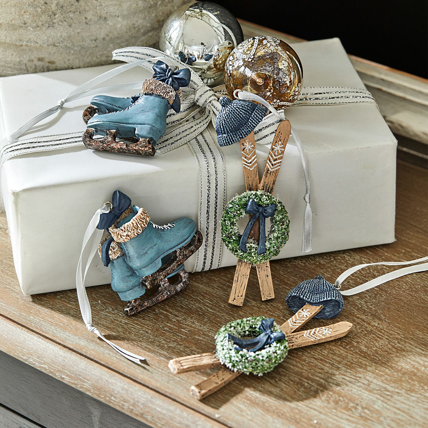Set di 4 decorazioni da appendere Papeta