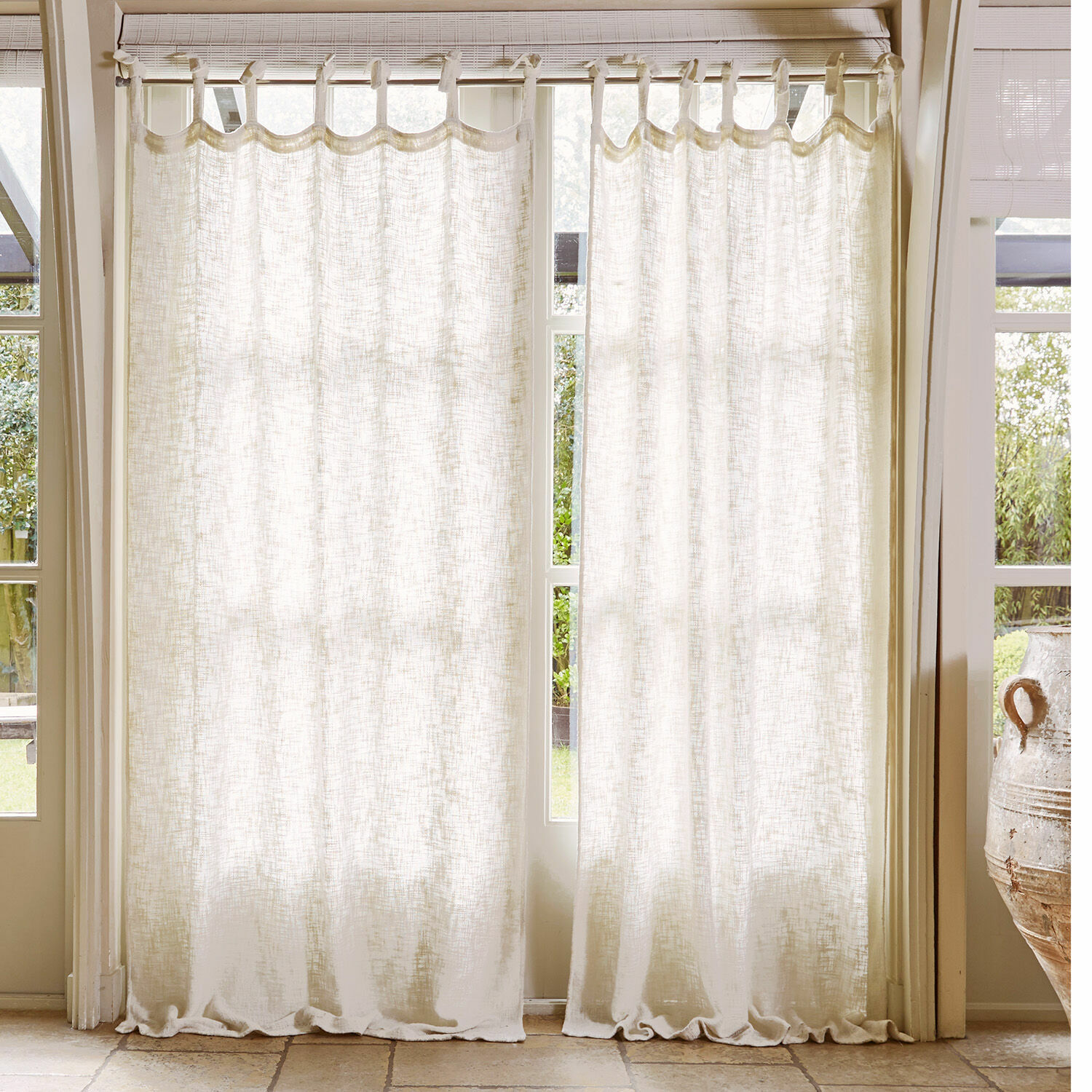 Tenda Maddison Tende beige in lino leggero con anelli per appendere, decorazione finestra elegante