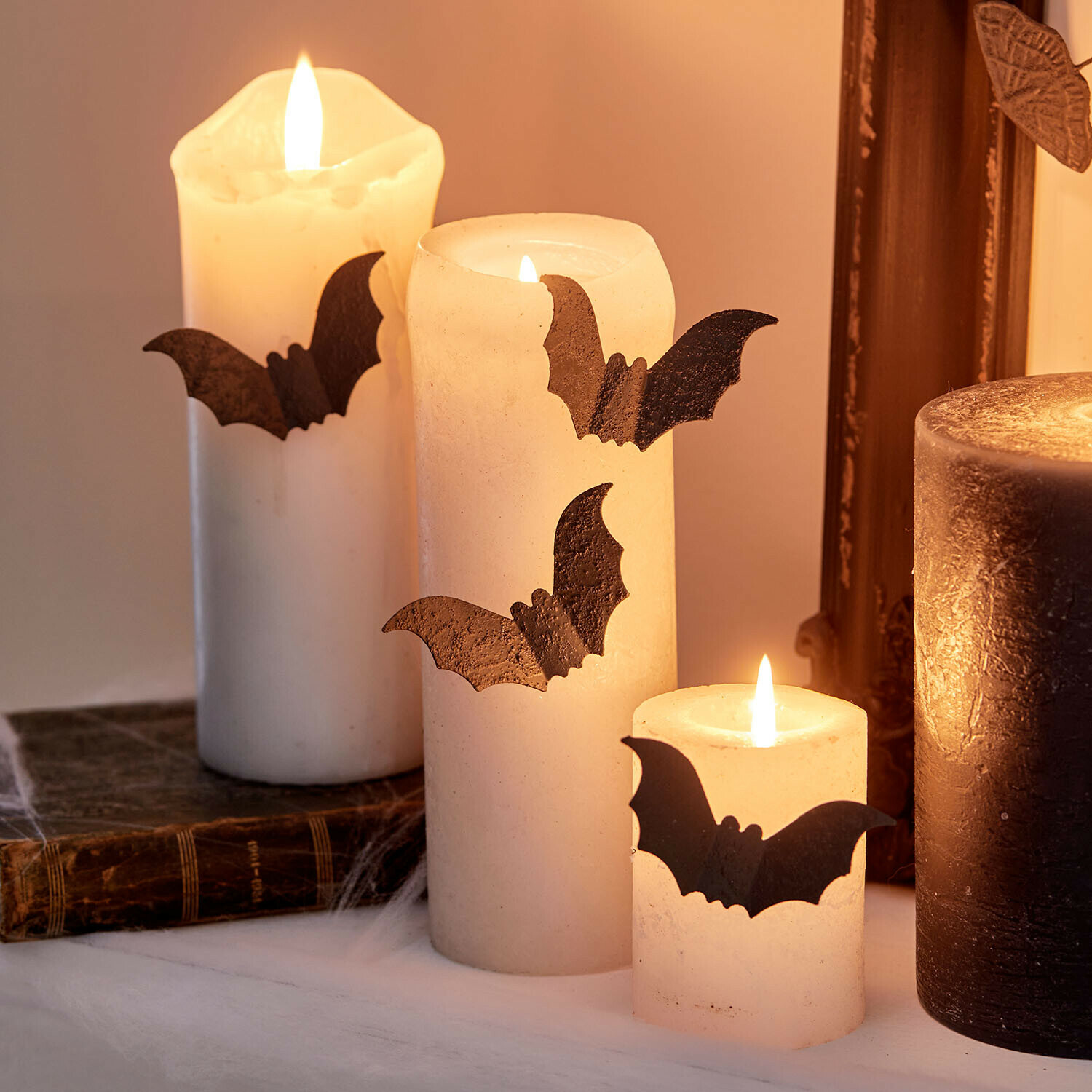 Set di 4 spille decorative Brynnach