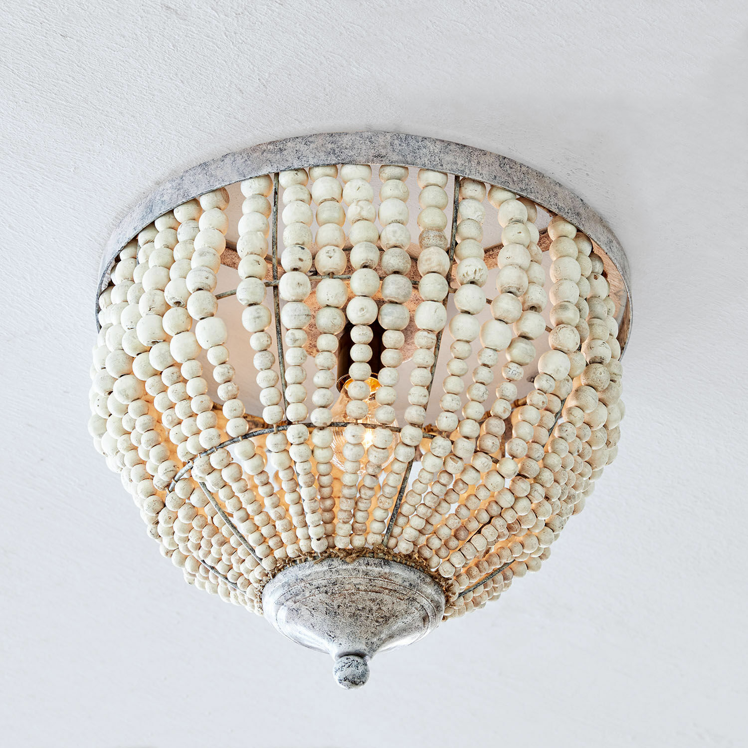 Plafoniera Antereen Lampada da soffitto con perline di legno bianche e metallo in stile vintage per decorazione interna