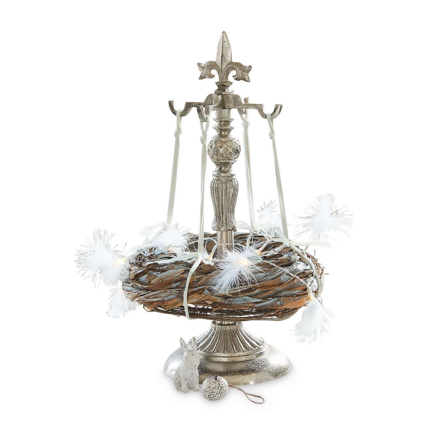 Supporto per ghirlanda Edmond Supporto decorativo in metallo con corona di vimini e piume bianche, decorazione pasquale