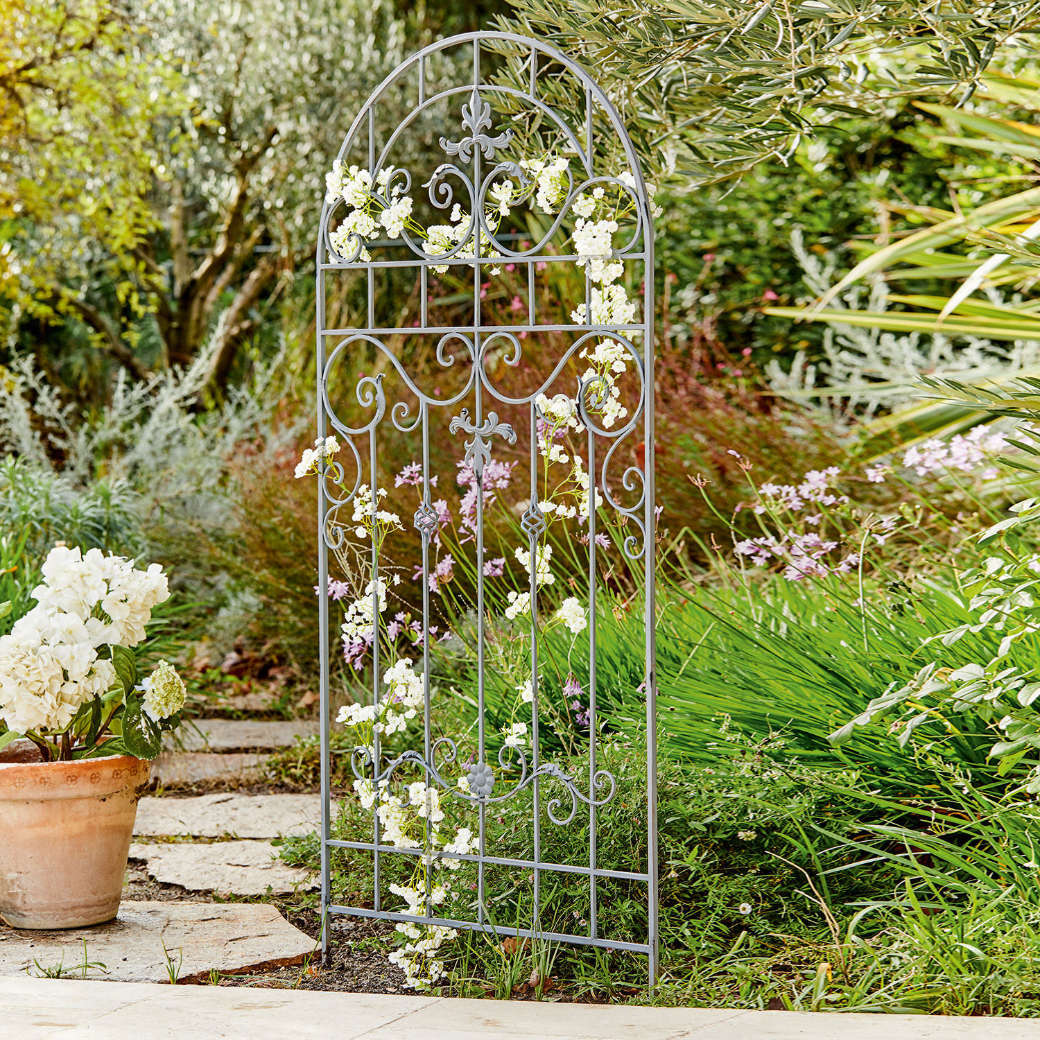 Traliccio per rampicanti Brac Griglia da giardino in metallo grigio con motivi decorativi, ideale per piante rampicanti e fiori