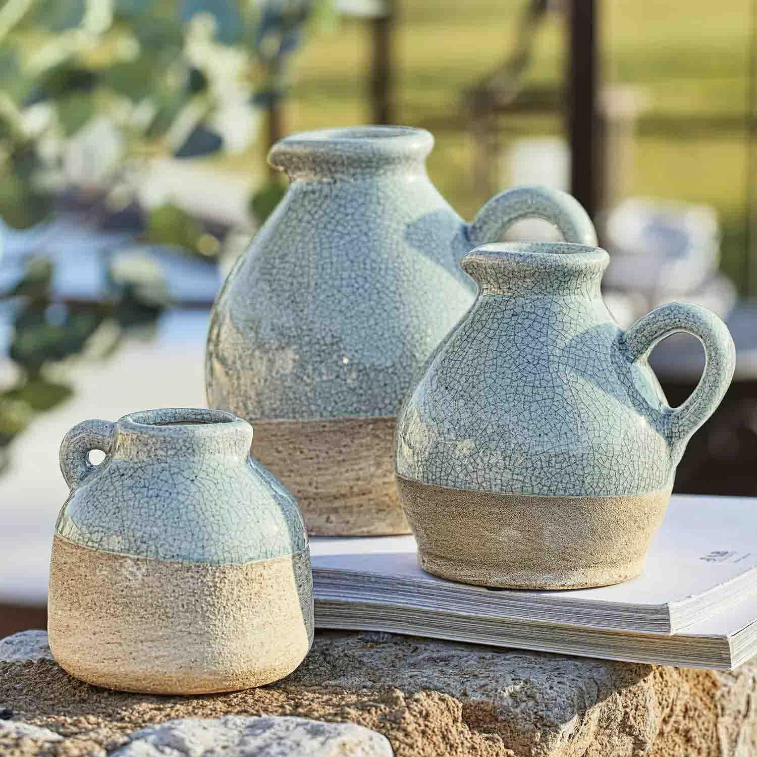 Set di tre vasi in ceramica blu e beige con finitura craquelé, decorazione elegante per tavolo