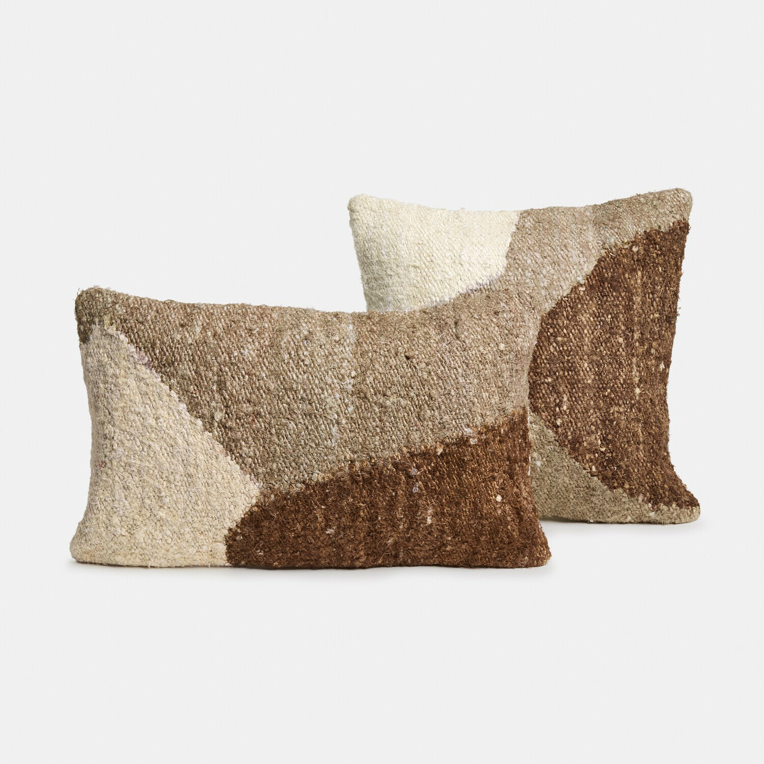 Coppia di copricuscini Everholt Cuscini decorativi in tessuto tonalità marrone e beige, morbidi e eleganti per il soggiorno
