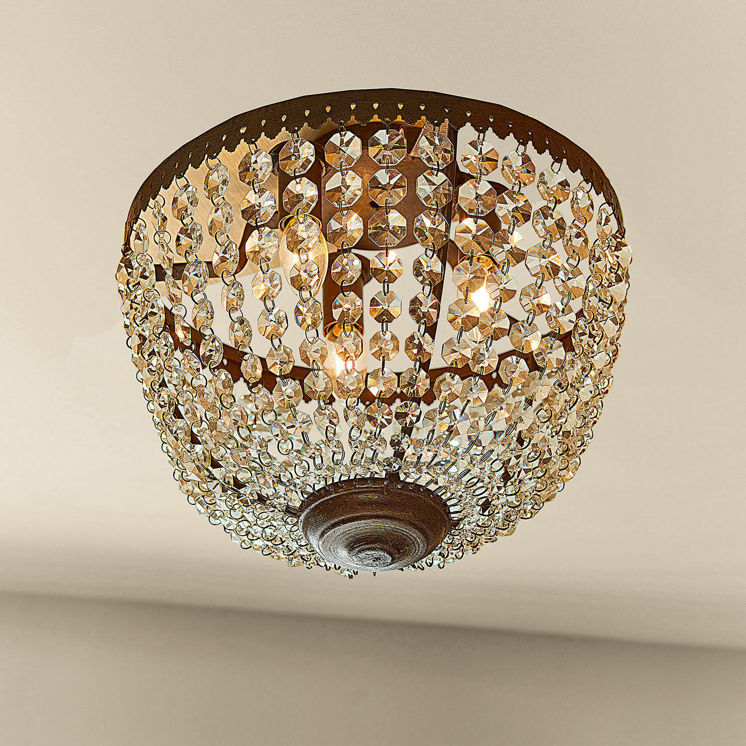 Plafoniera Tarim Lampada da soffitto con pendenti in cristallo e struttura metallica arrugginita, lampada decorativa LED