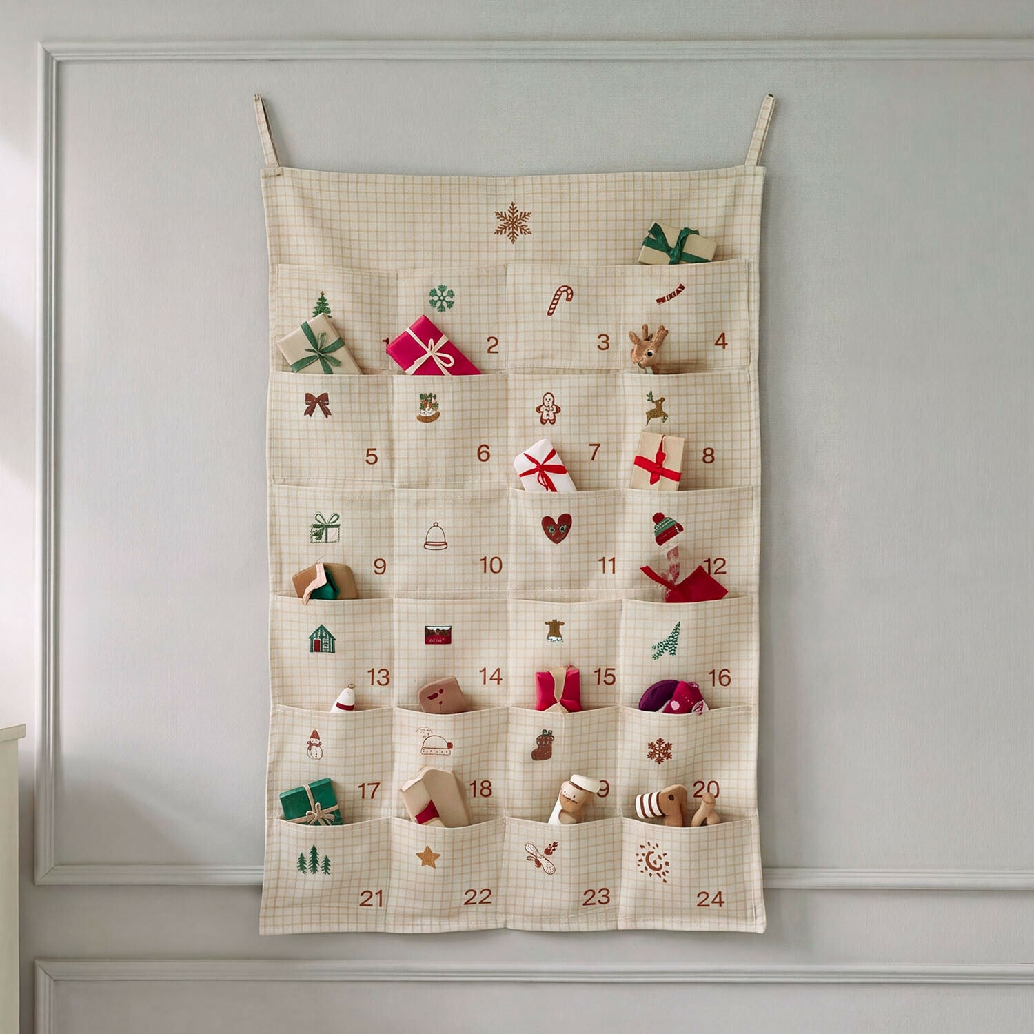 Calendario dell'Avvento Minsi Calendario dell'Avvento Minsi