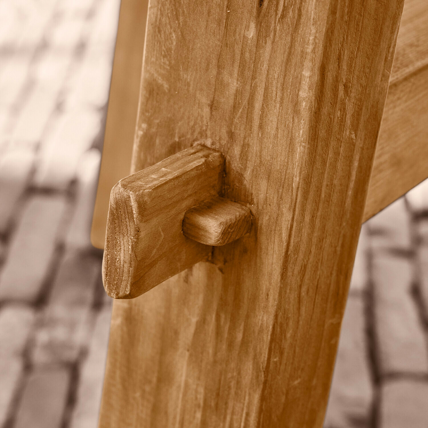 Tavolo Crestwooden