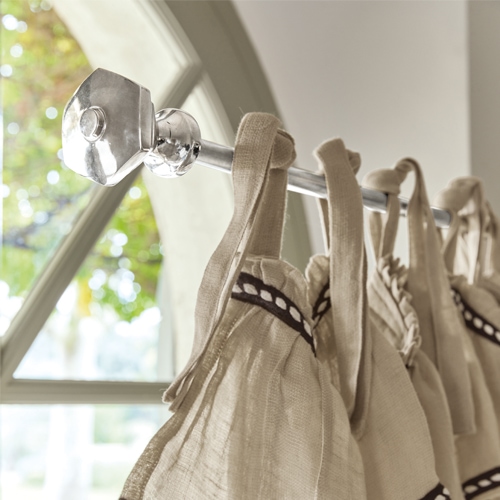 Bastoni per tende e accessori