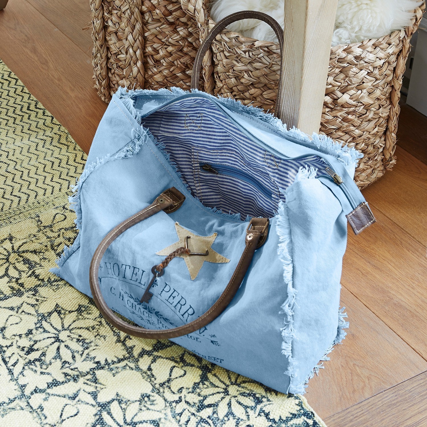 Borsa Elora