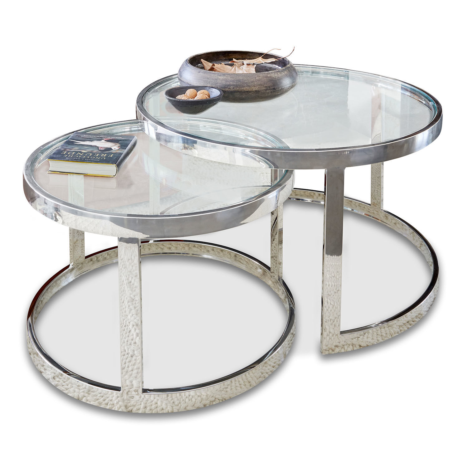Coppia di tavolini di complemento Cibran Set di due tavolini rotondi con piano in vetro e struttura in acciaio cromato, design moderno