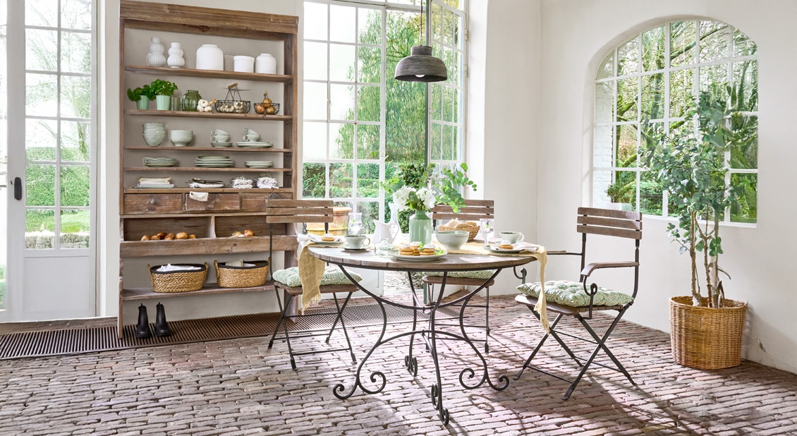Angolo bistrot in stile country