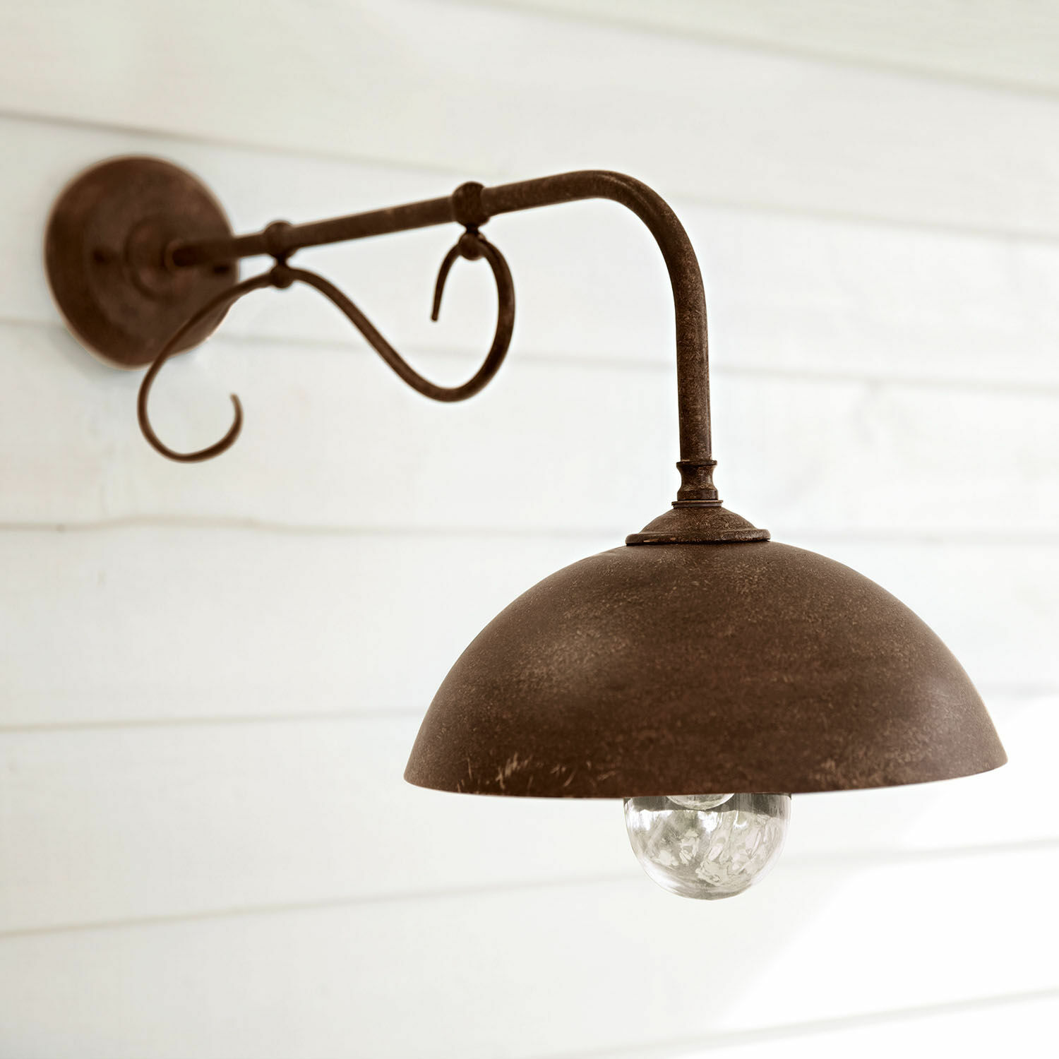 Lampada da parete per esterni Lupia
