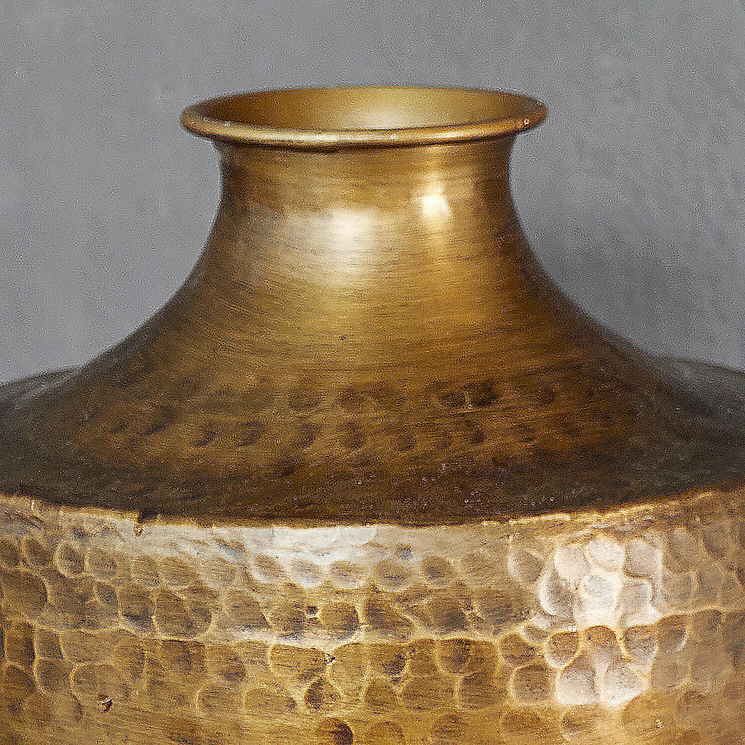 Vaso Saamira