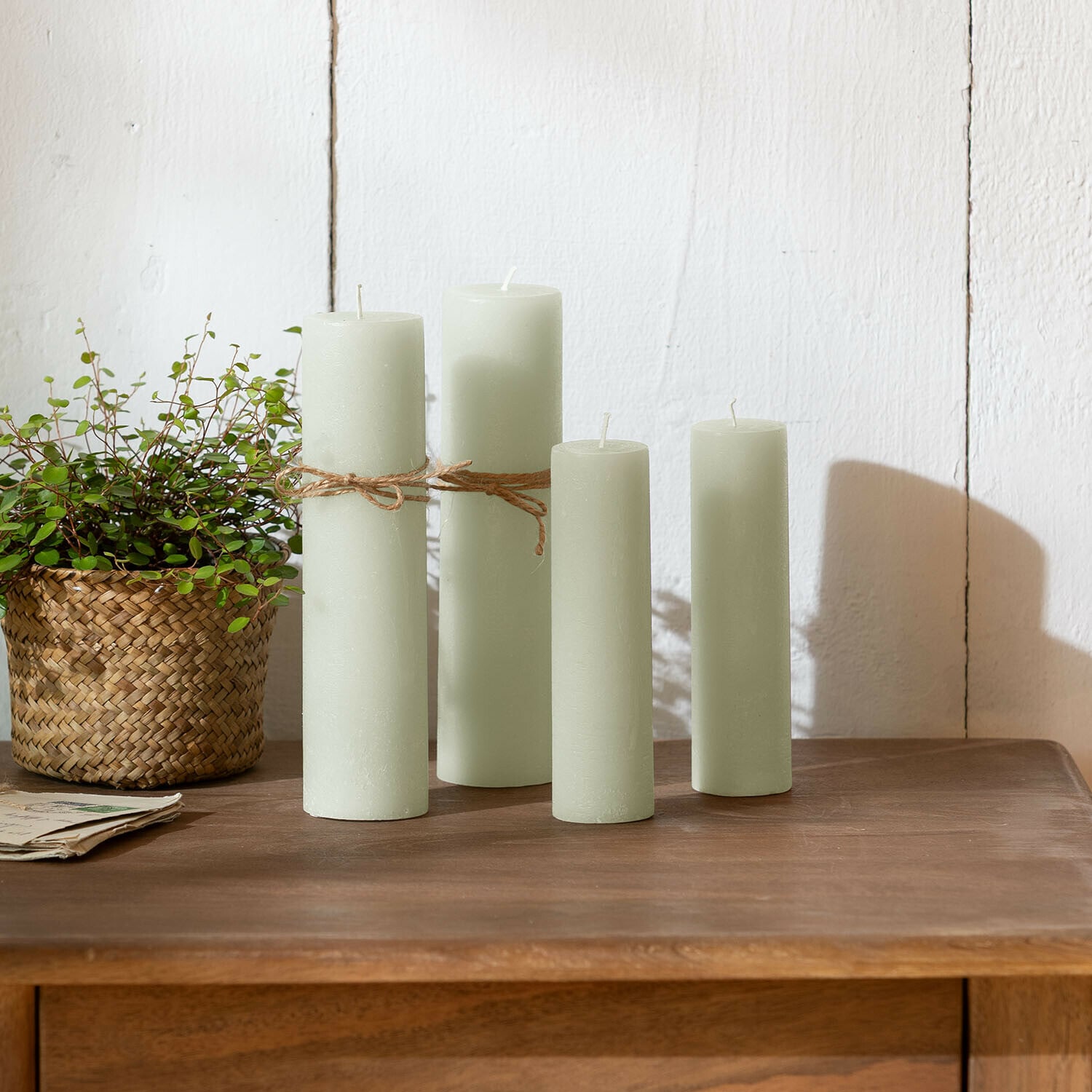 Set di 4 candele Avinal