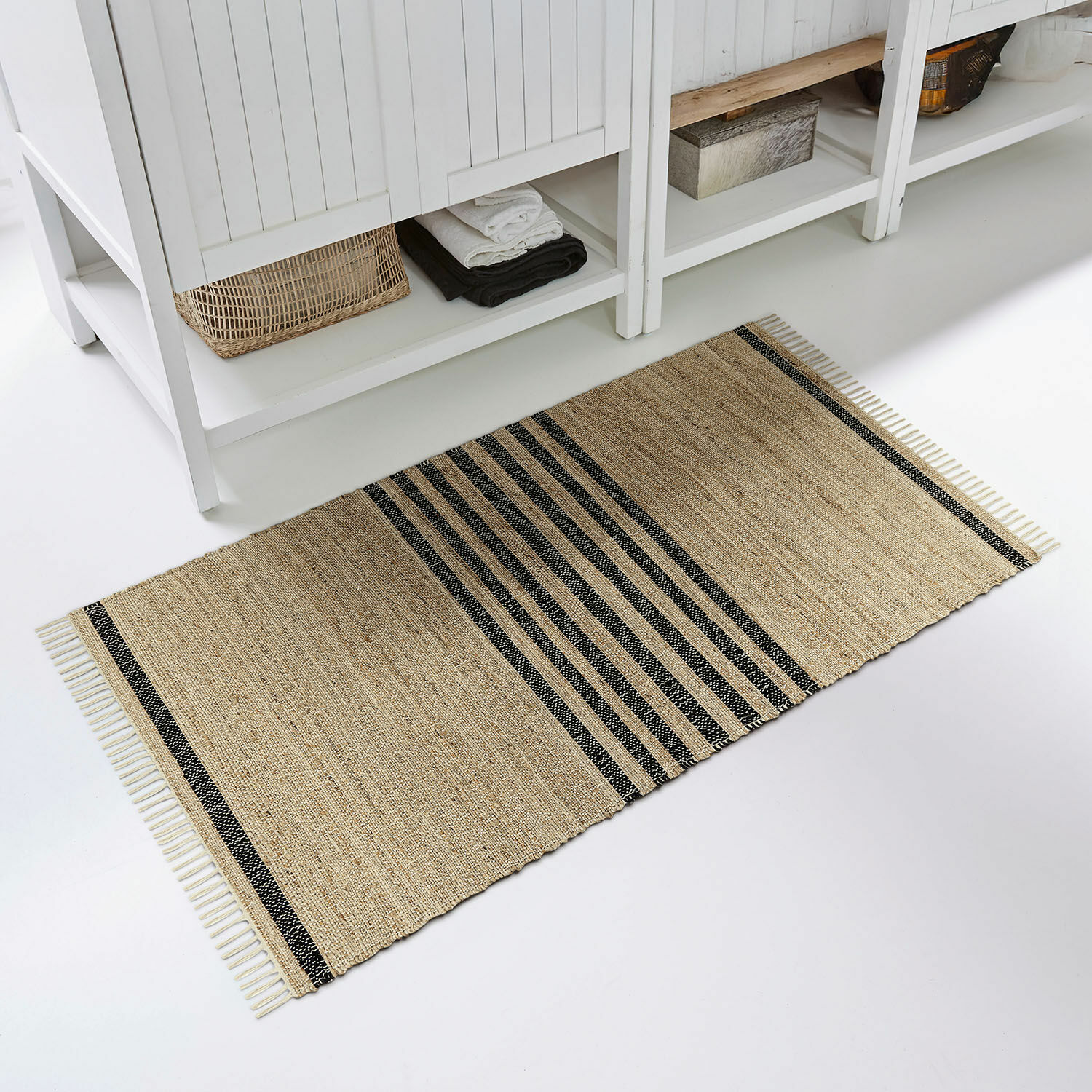 Passatoia Orgeval Tappeto beige in juta con righe nere e frange, materiale naturale, decorazione per pavimenti