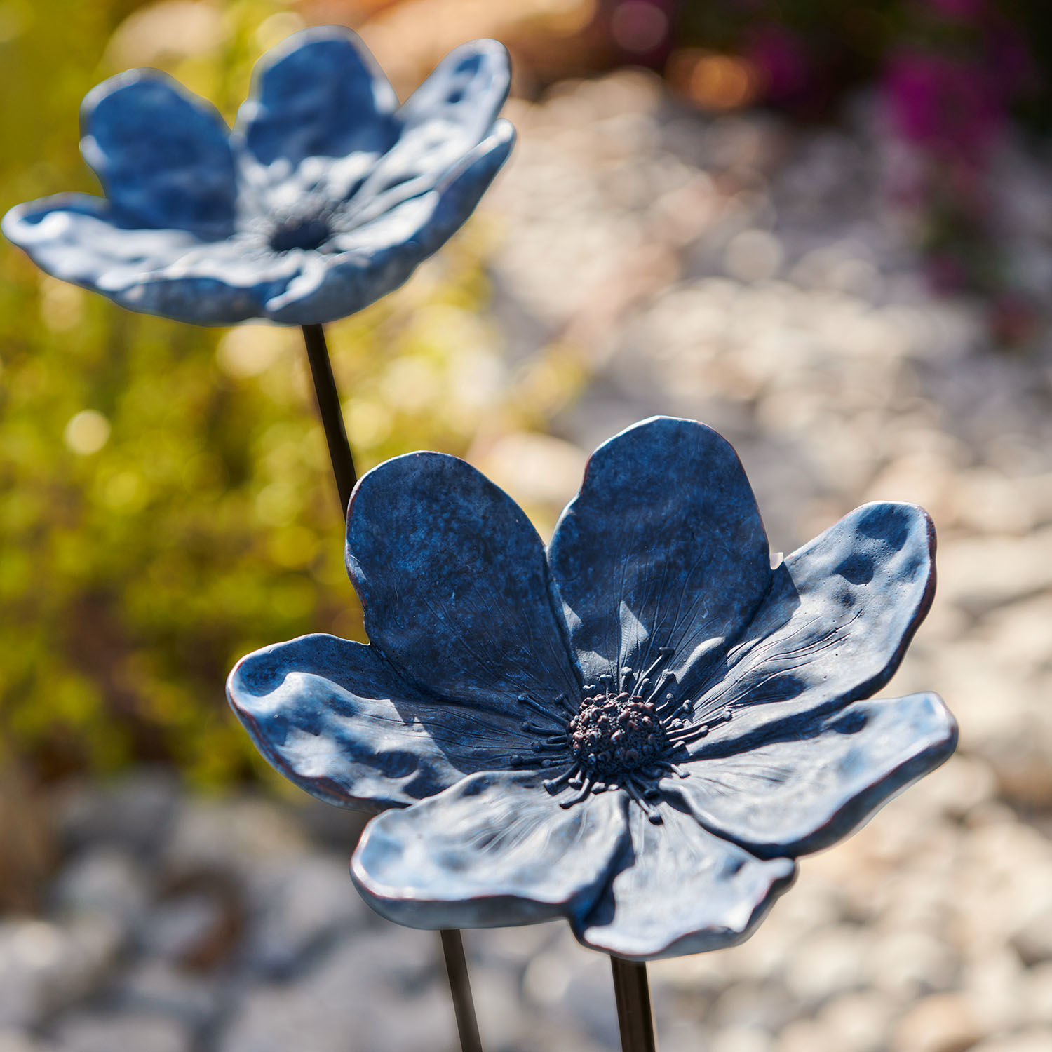 Coppia di decorazioni da giardino con asta Soucy