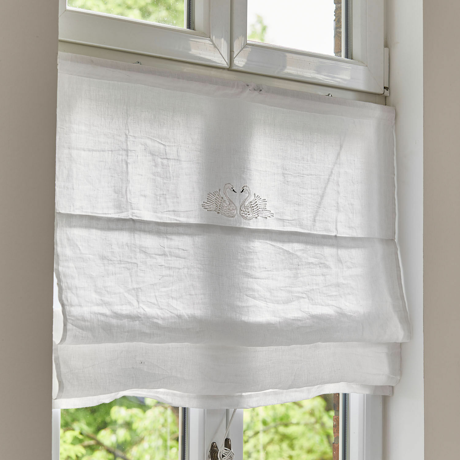 Cieco romano Rialuna Tenda a rullo in lino bianco con ricamo di cigni, tenda leggera per finestra di soggiorno o cucina