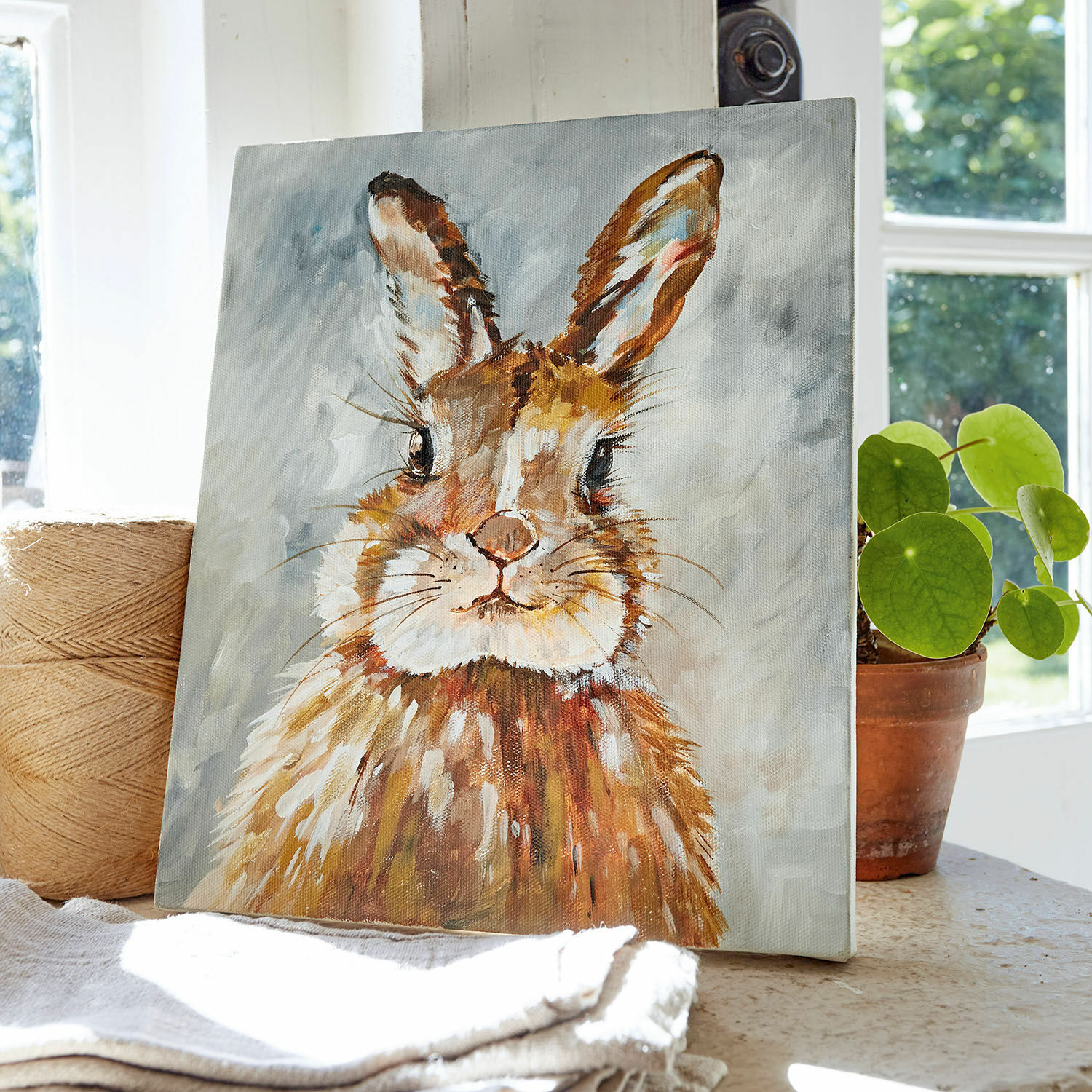 Quadro Magnus Quadro su tela con coniglio marrone dipinto su sfondo grigio per decorazione d'interni