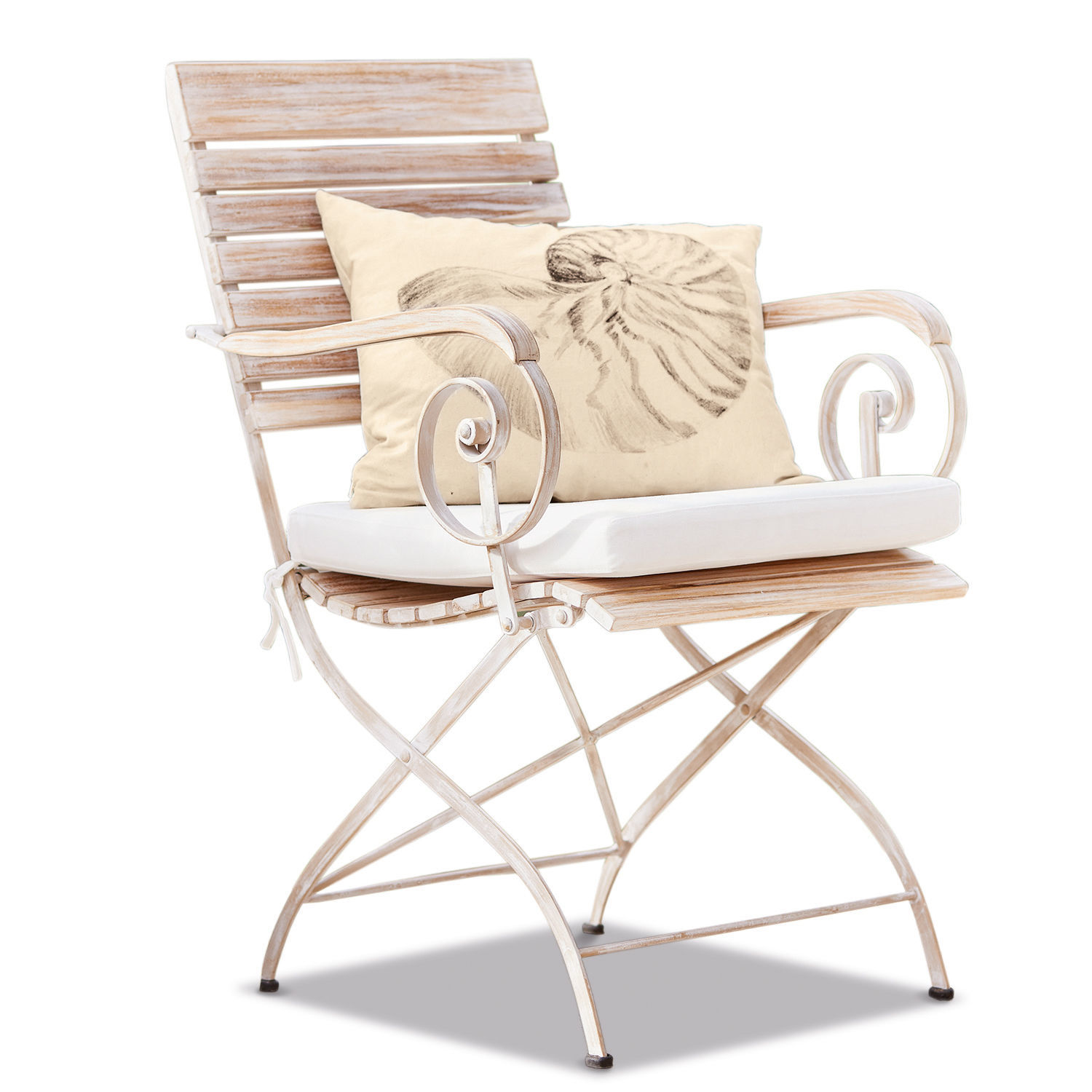 Sedia Iker Sedia da giardino in legno e metallo con finitura bianca decapata e cuscino decorativo crema