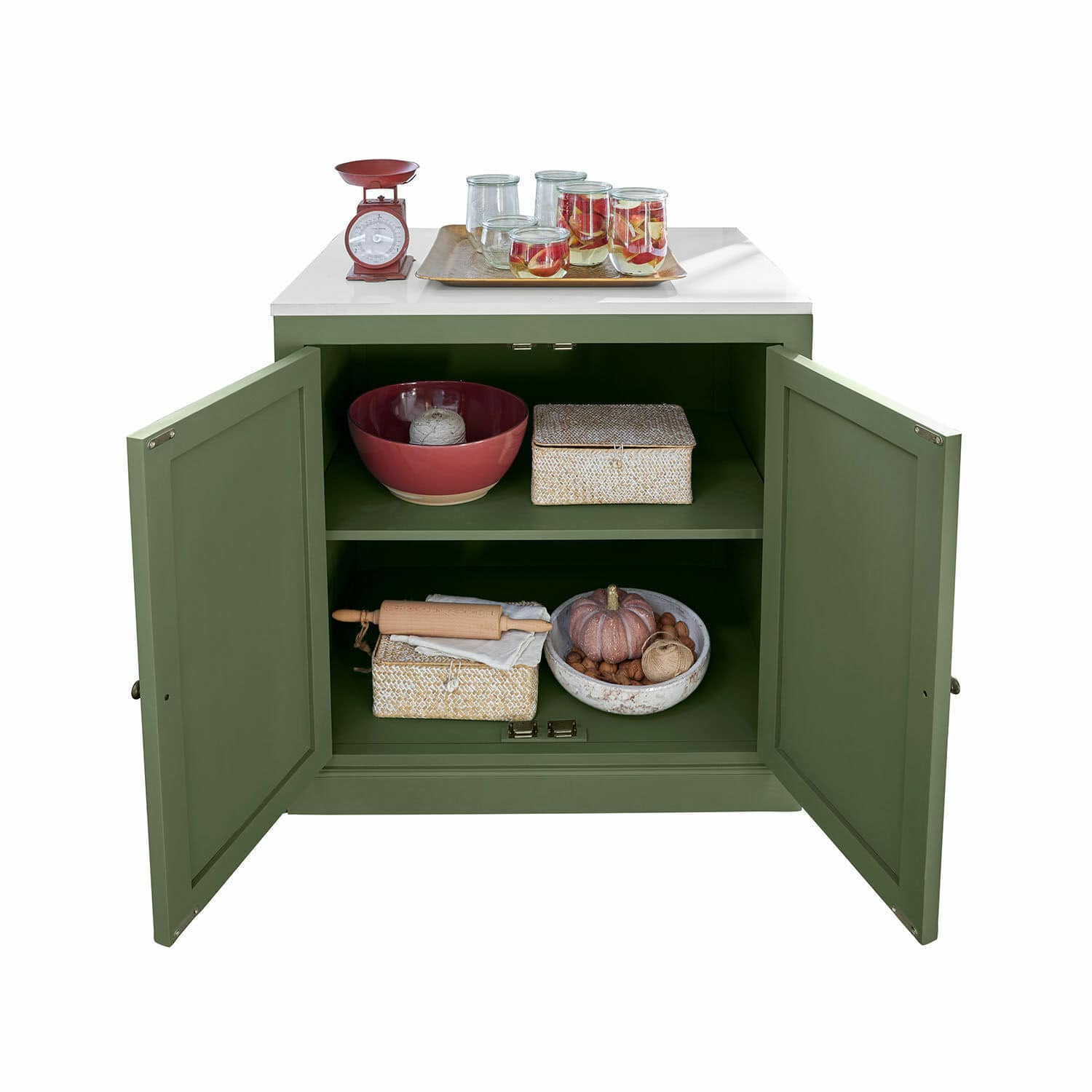 Mobile per la cucina Lansbury Mobile verde con piano bianco, ante aperte, ciotola, scatole e decorazioni da cucina