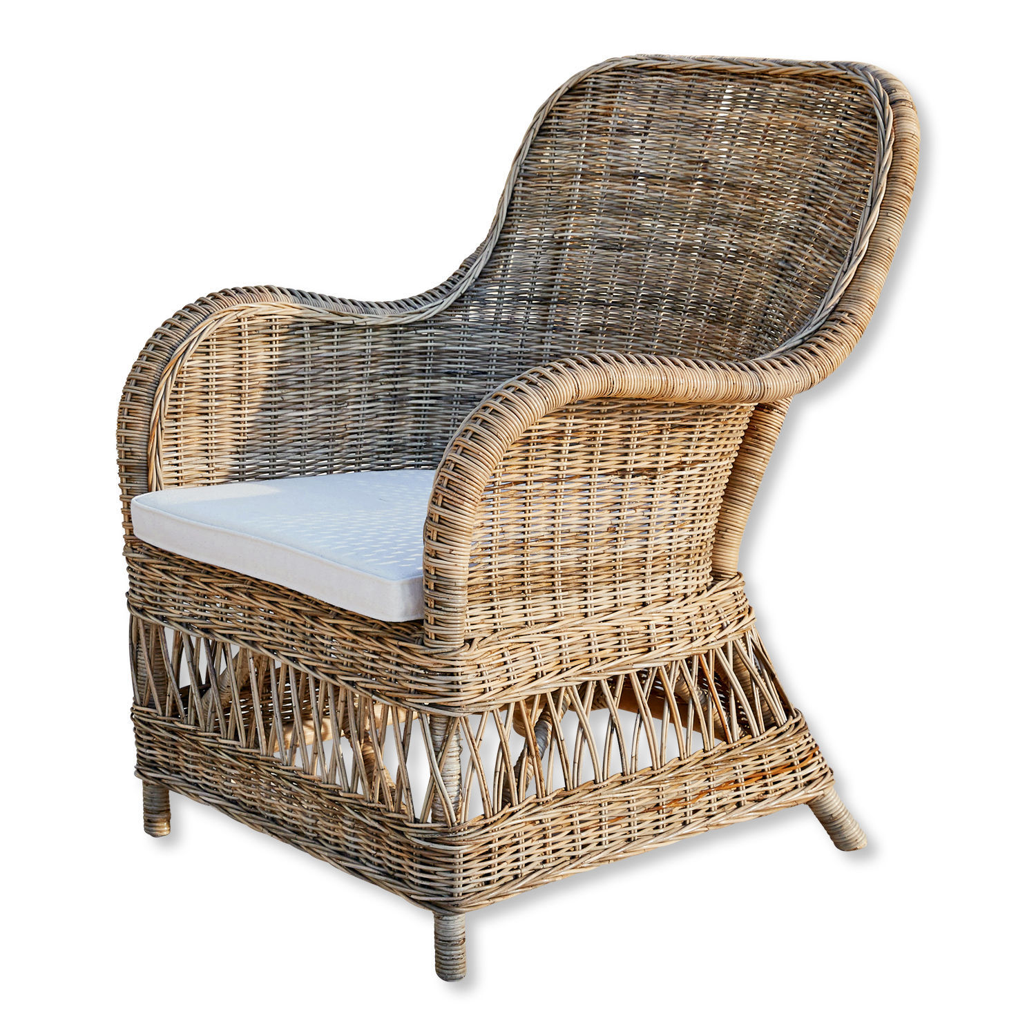 Poltrona Chandevion Poltrona in rattan naturale con cuscino bianco, perfetta per soggiorno e giardino