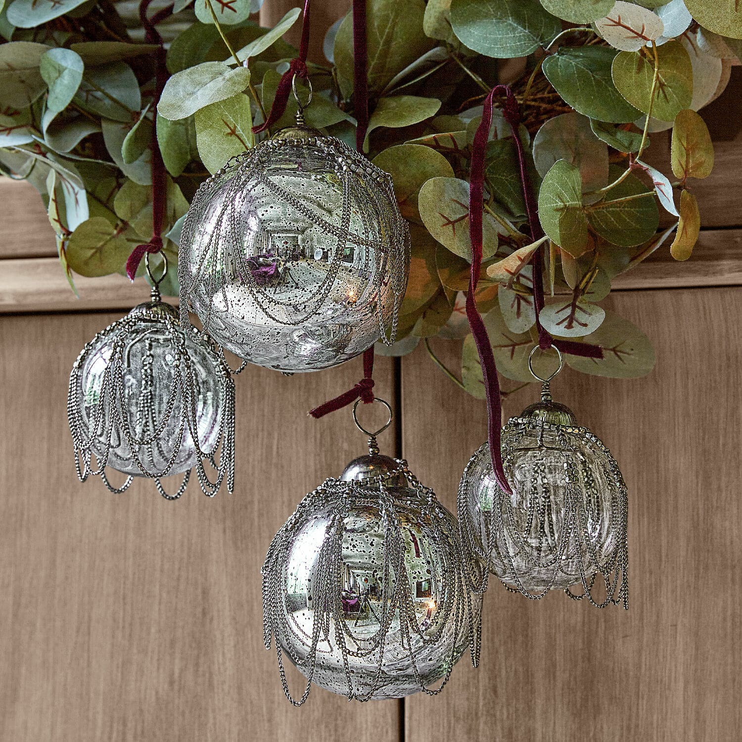 Set di 4 palline di Natale Parelle