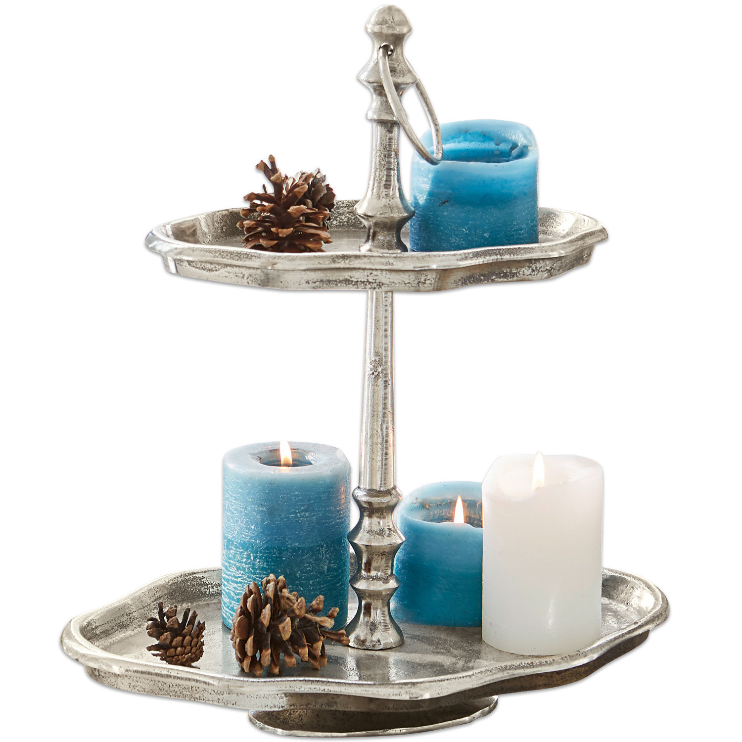 Alzata Barberie Alzata in metallo a due livelli con candele blu e bianche e pigne decorative