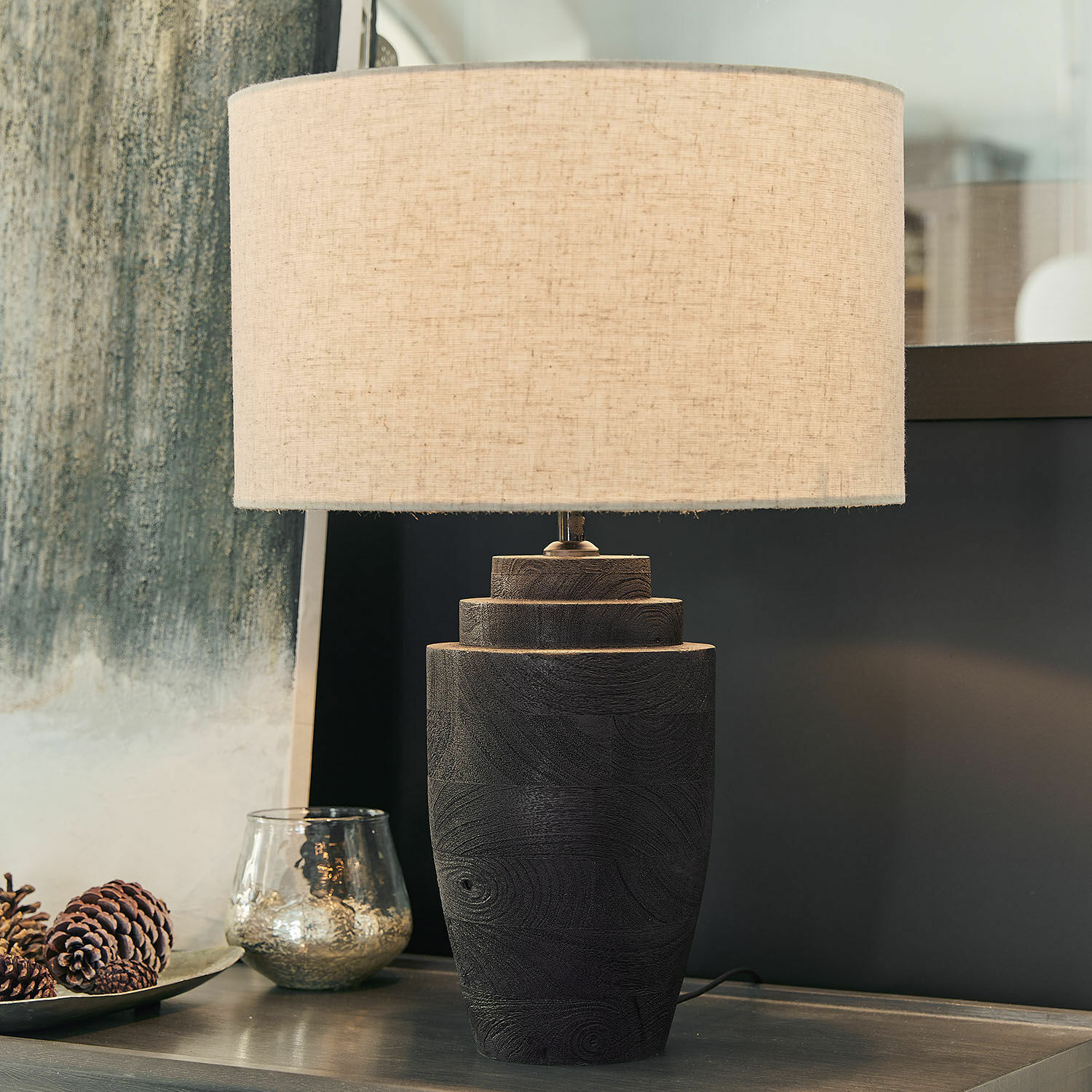 Lampada da tavolo Daphielle Lampada da tavolo in legno nero con paralume beige, illuminazione interna, decorazione soggiorno