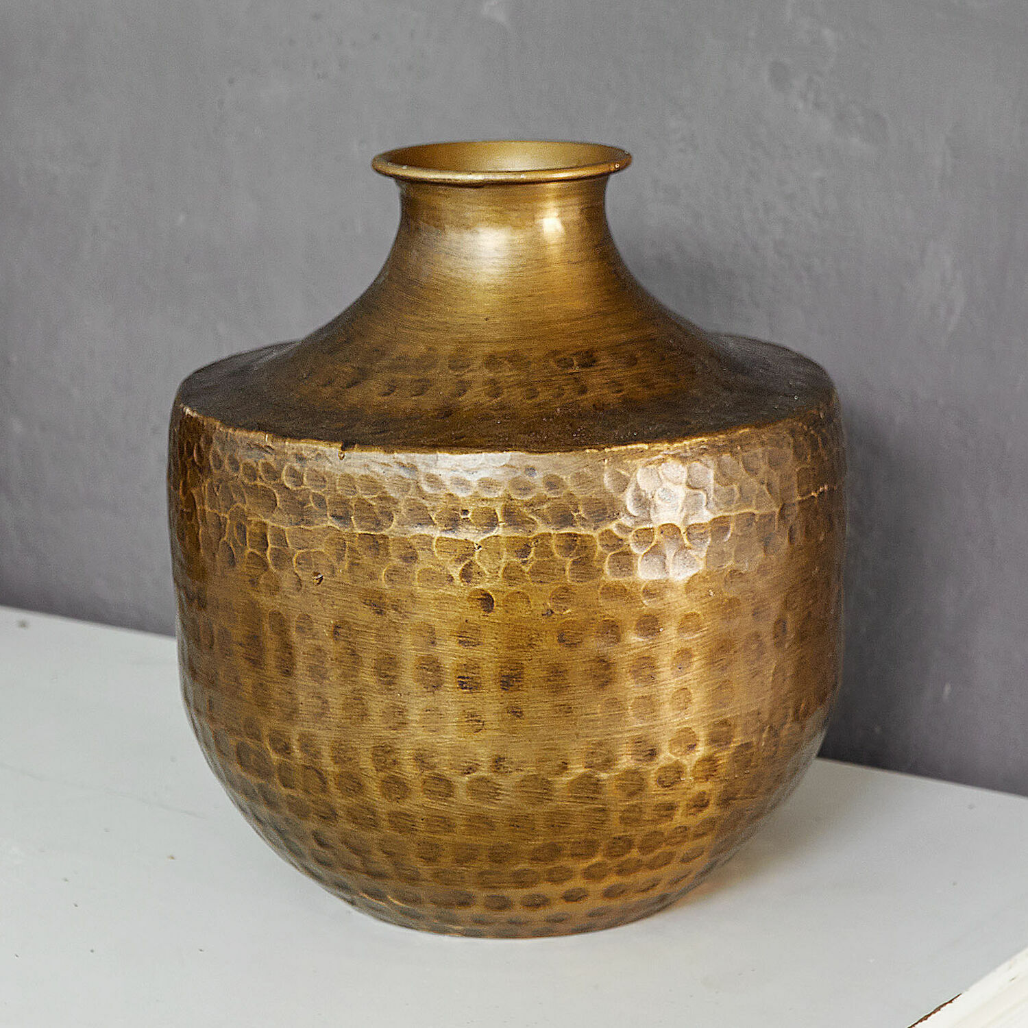 Vaso Saamira