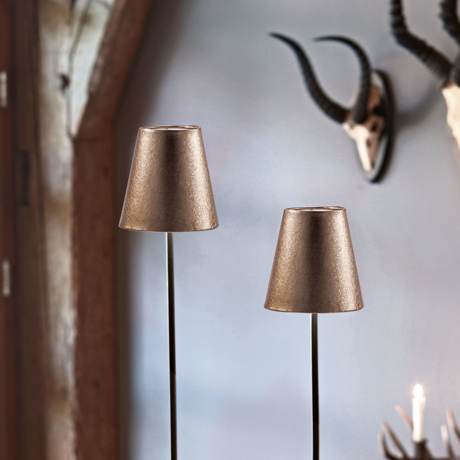 Coppia di lampade a stelo Tacoma