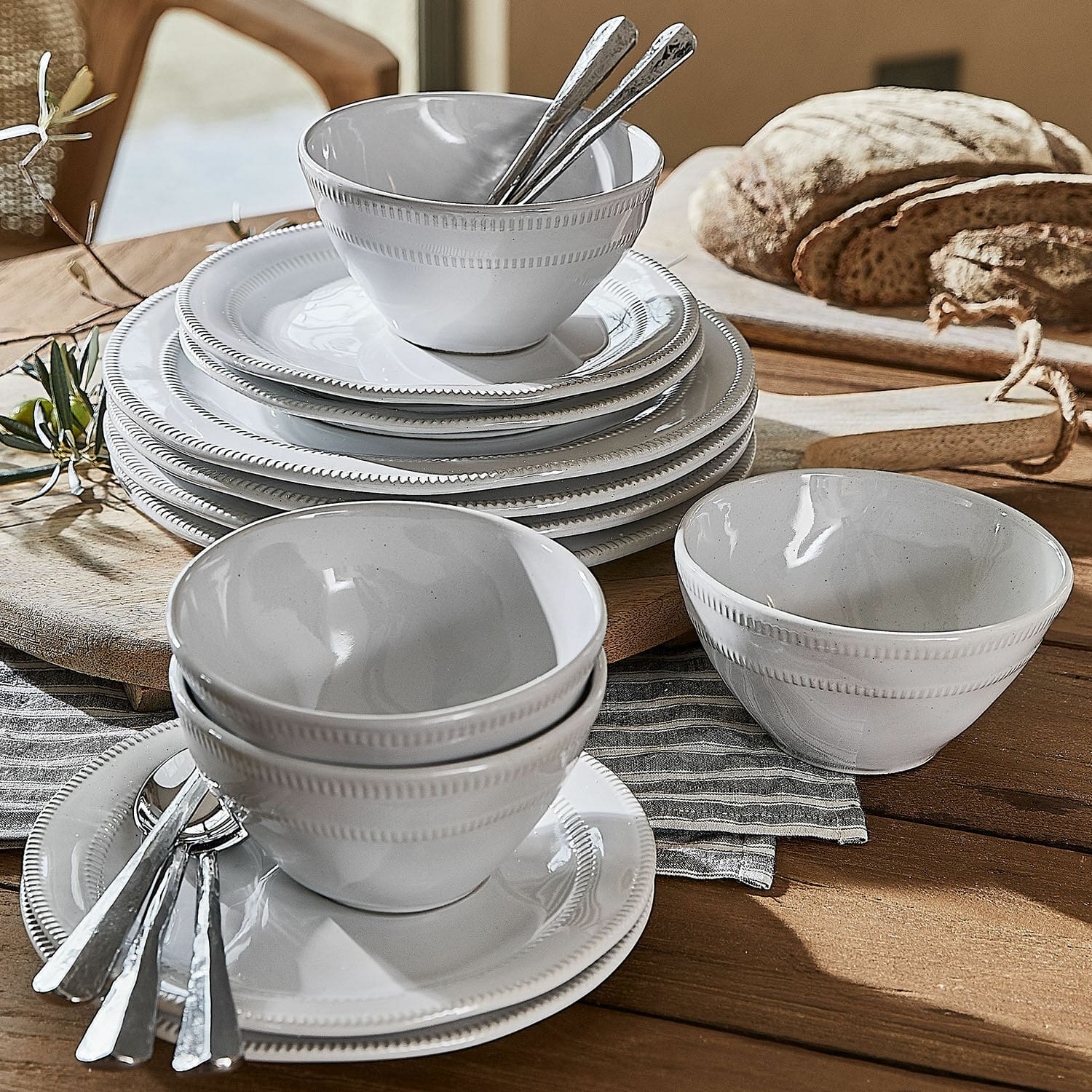 Set di 12 stoviglie Alentejo