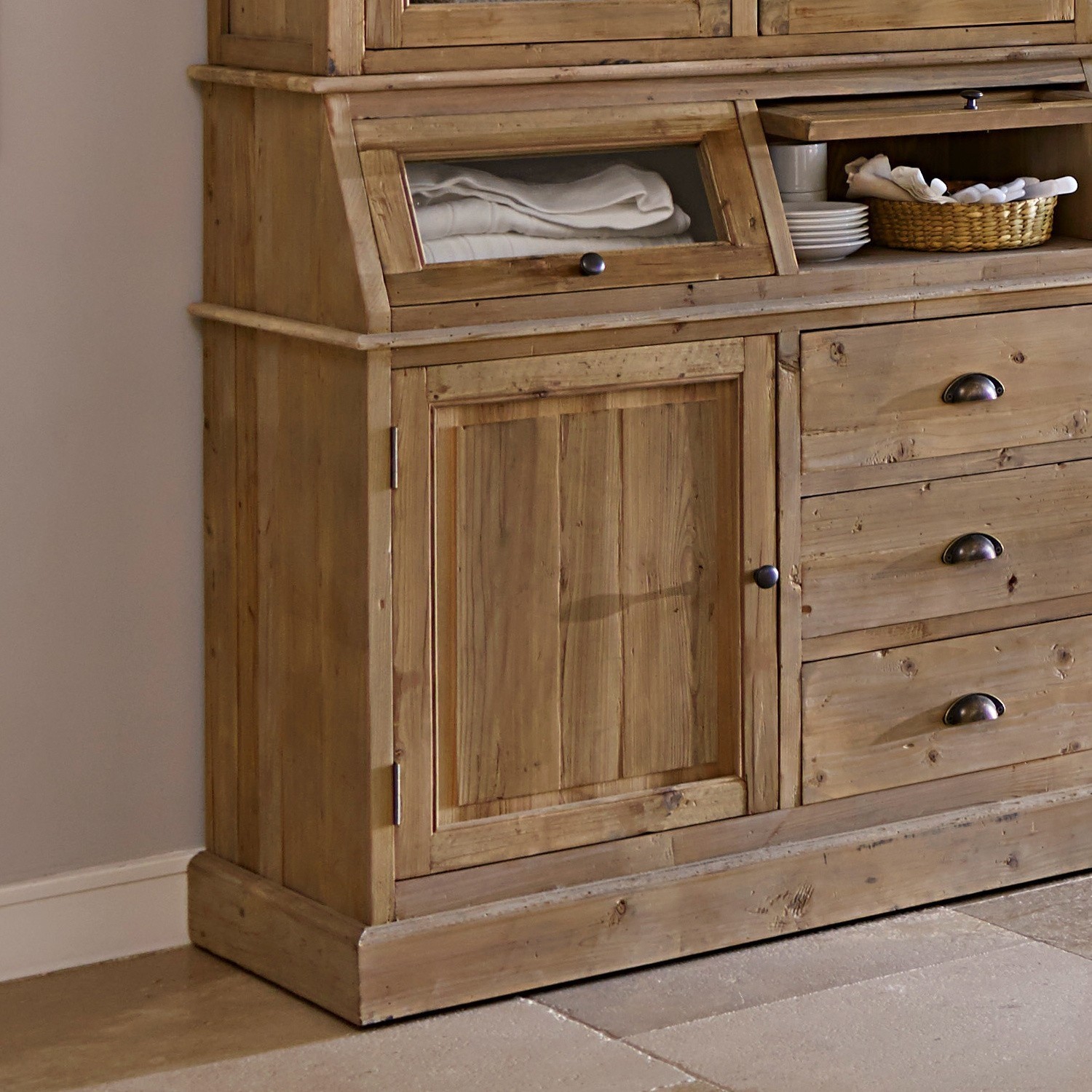 Mobile credenza South Sanford