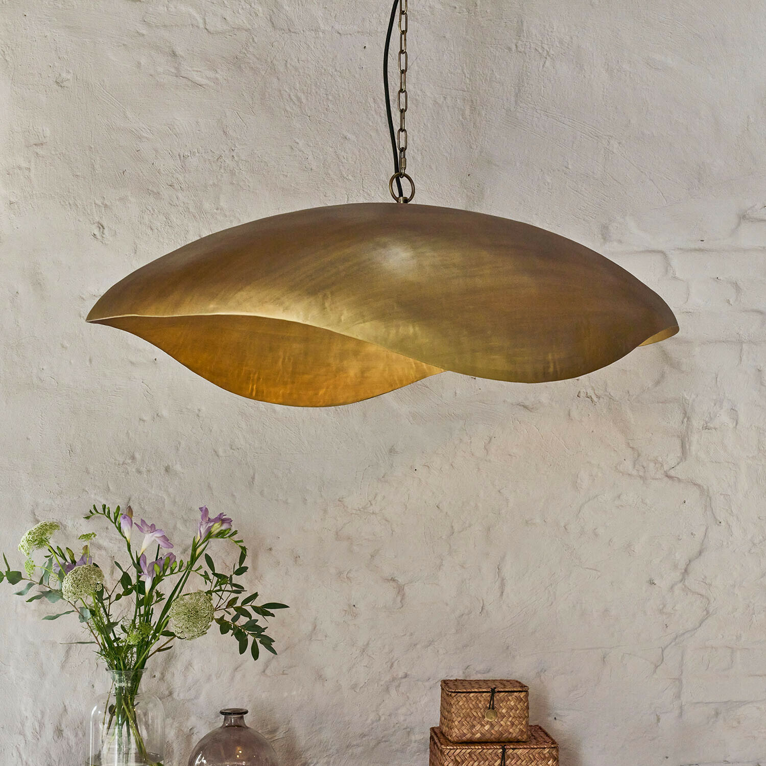 Lampada a sospensione Horizon Serein Lampada a sospensione in ottone a forma di foglia, lampada decorativa per soggiorno e sala da pranzo