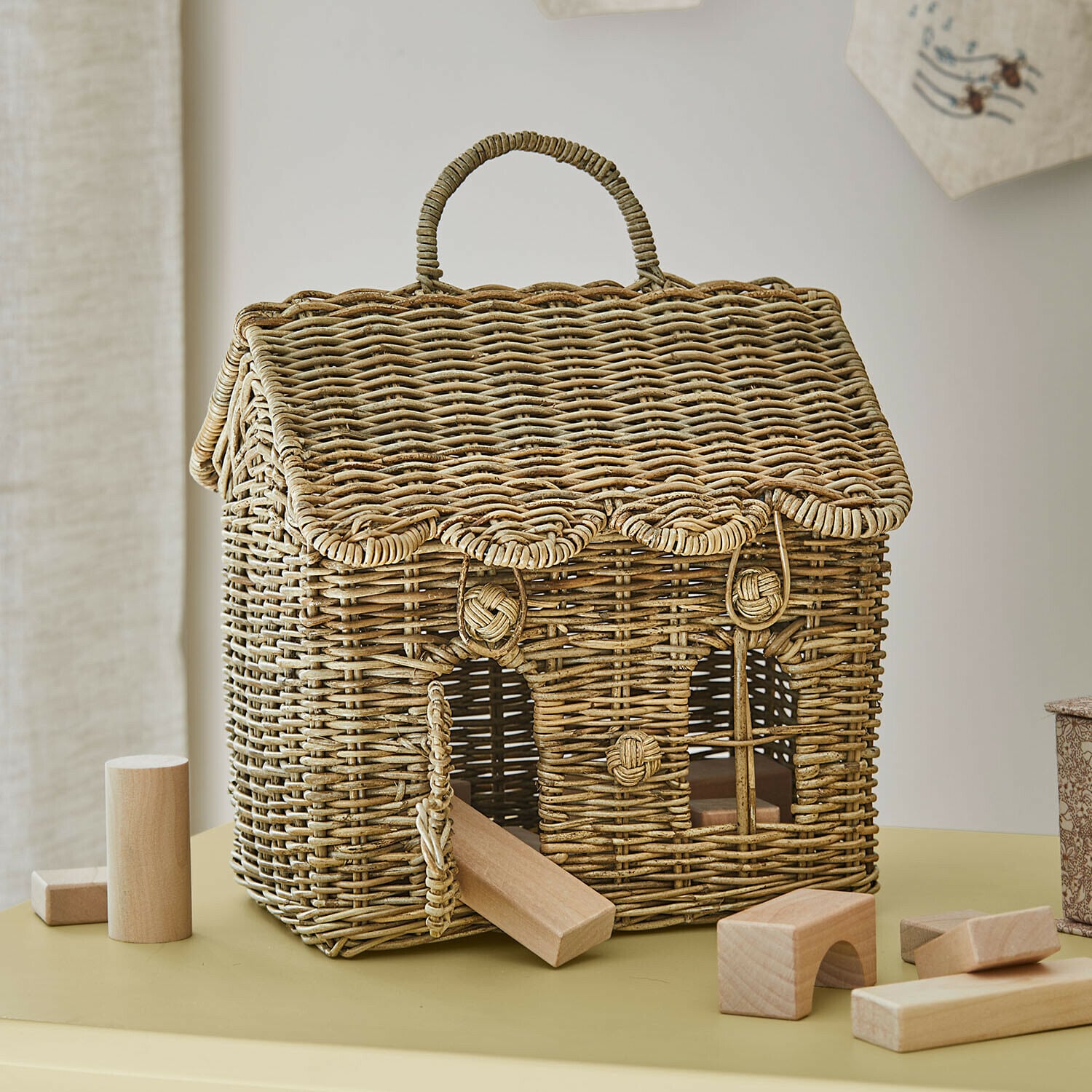 Casetta in rattan Fintello