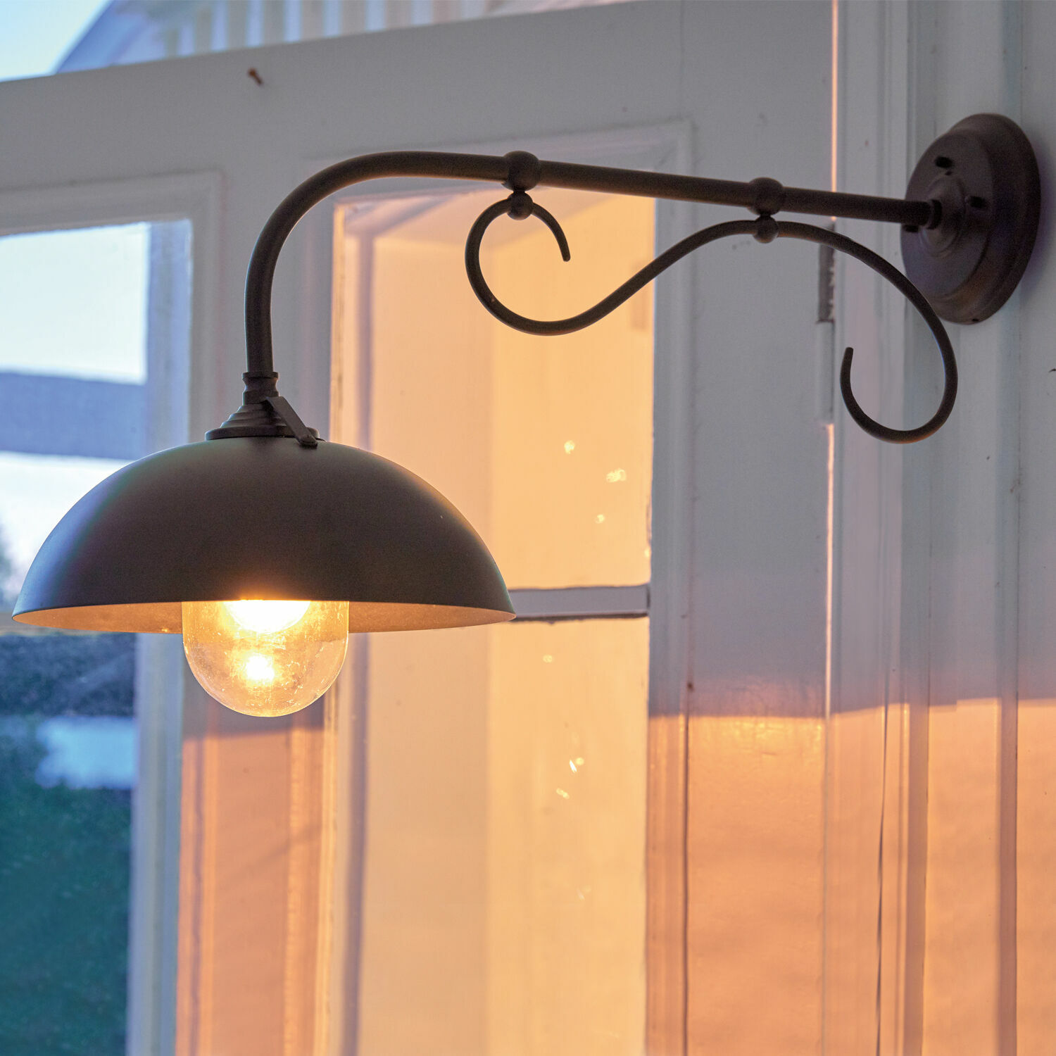 Lampada da parete per esterni Lupia