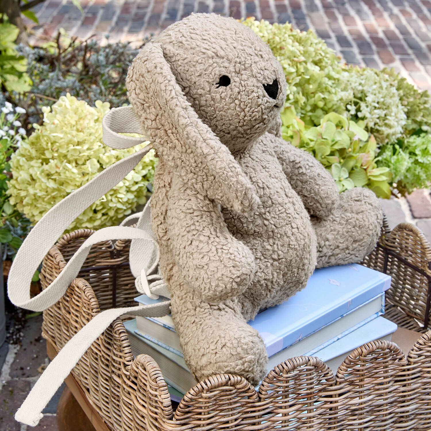 Zaino coniglietto Fluffernap Zaino per bambini a forma di coniglio di peluche beige, realizzato in materiale morbido, perfetto per libri e giocattoli