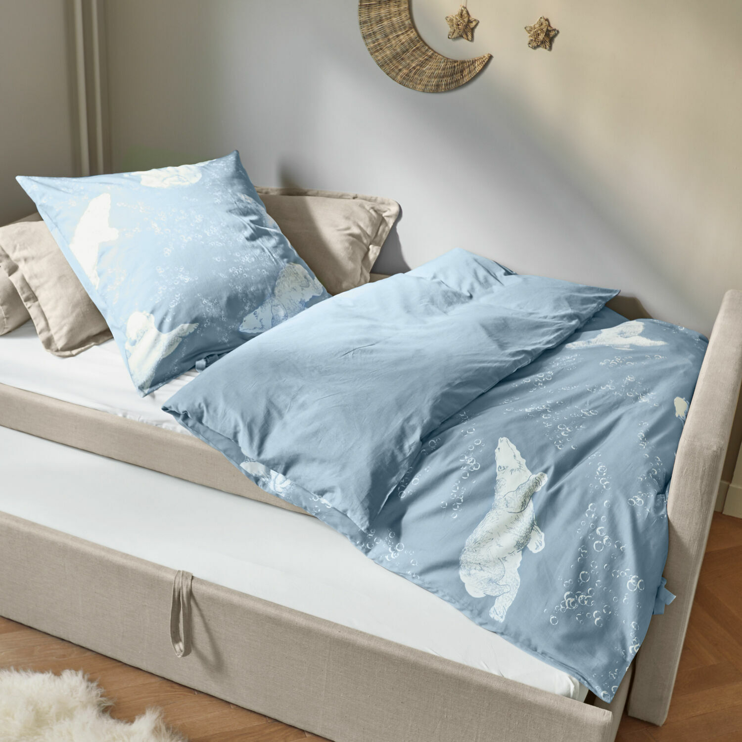 Biancheria da letto Hugo Lenzuola in cotone azzurro con stampa di orsi polari bianchi e bolle d'aria decorative