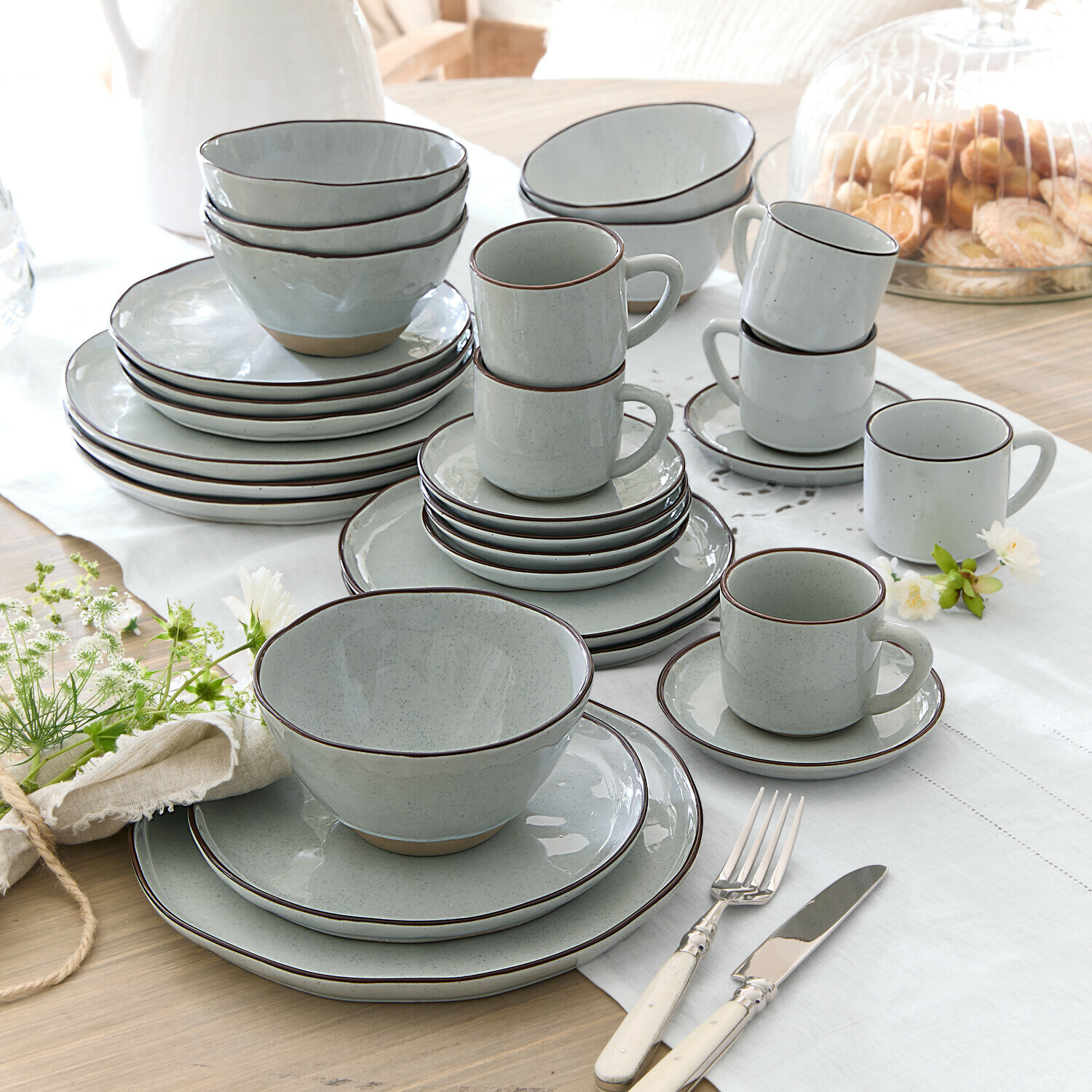Set di 30 stoviglie Biarré