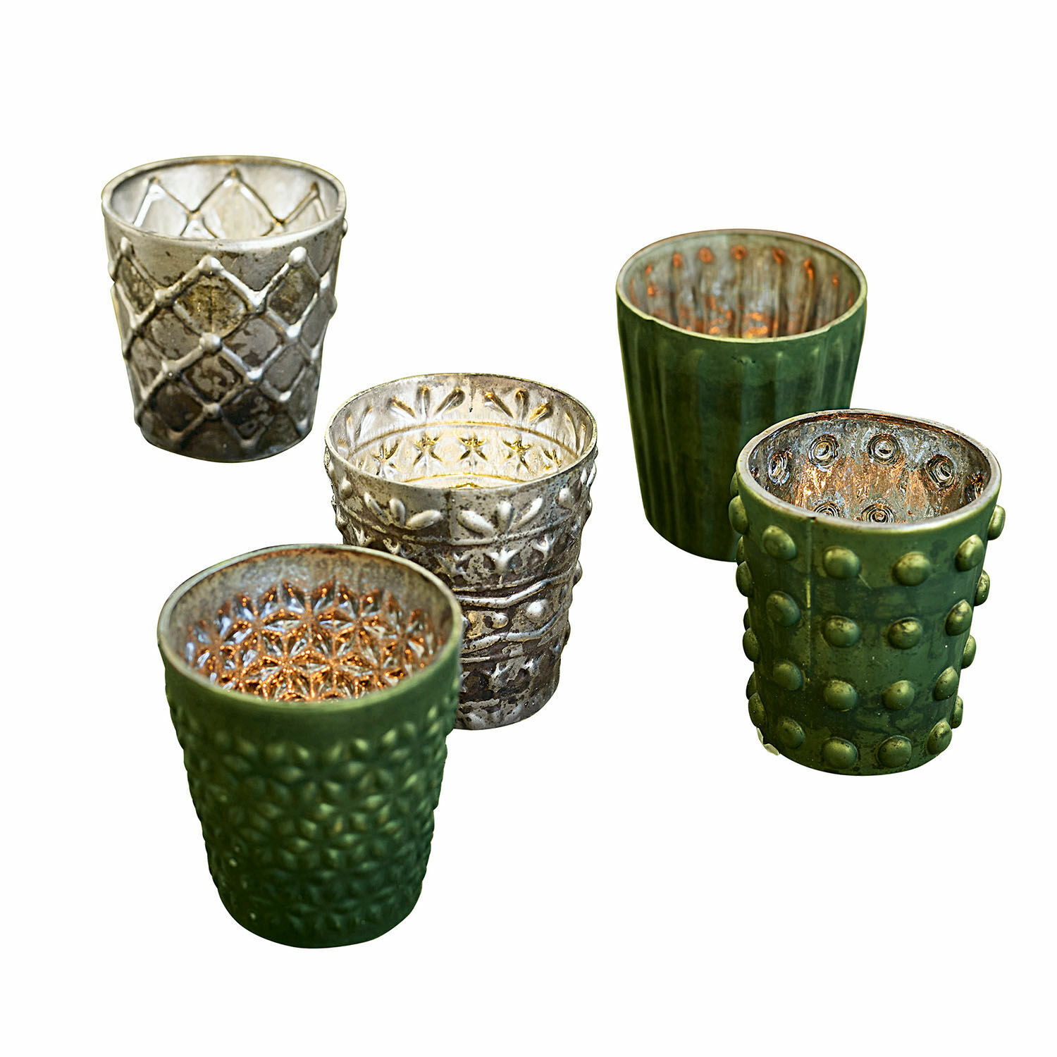 Set di 5 portacandele Morazan Set di cinque portacandele in vetro verde e argento con texture, decorazione per interni elegante.