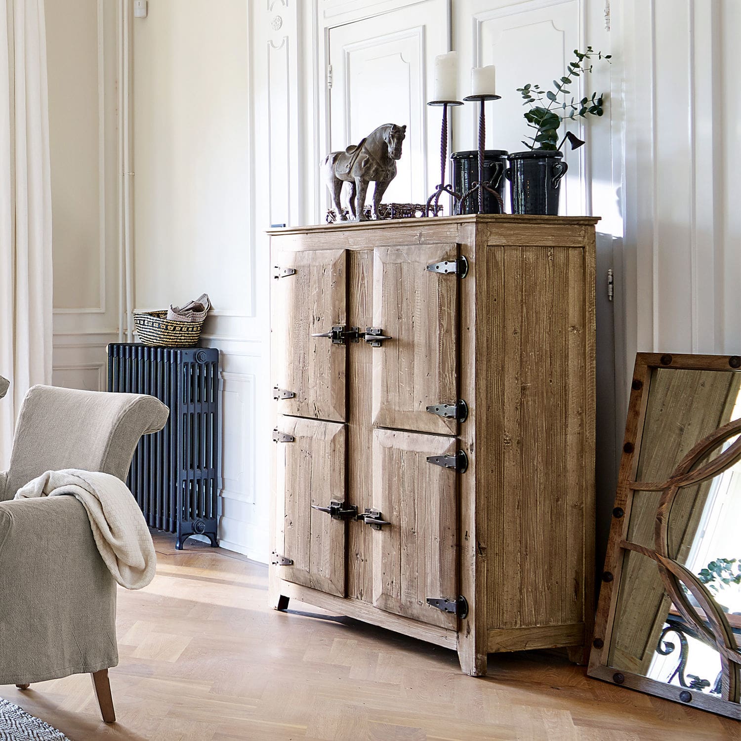 Credenza Centennial