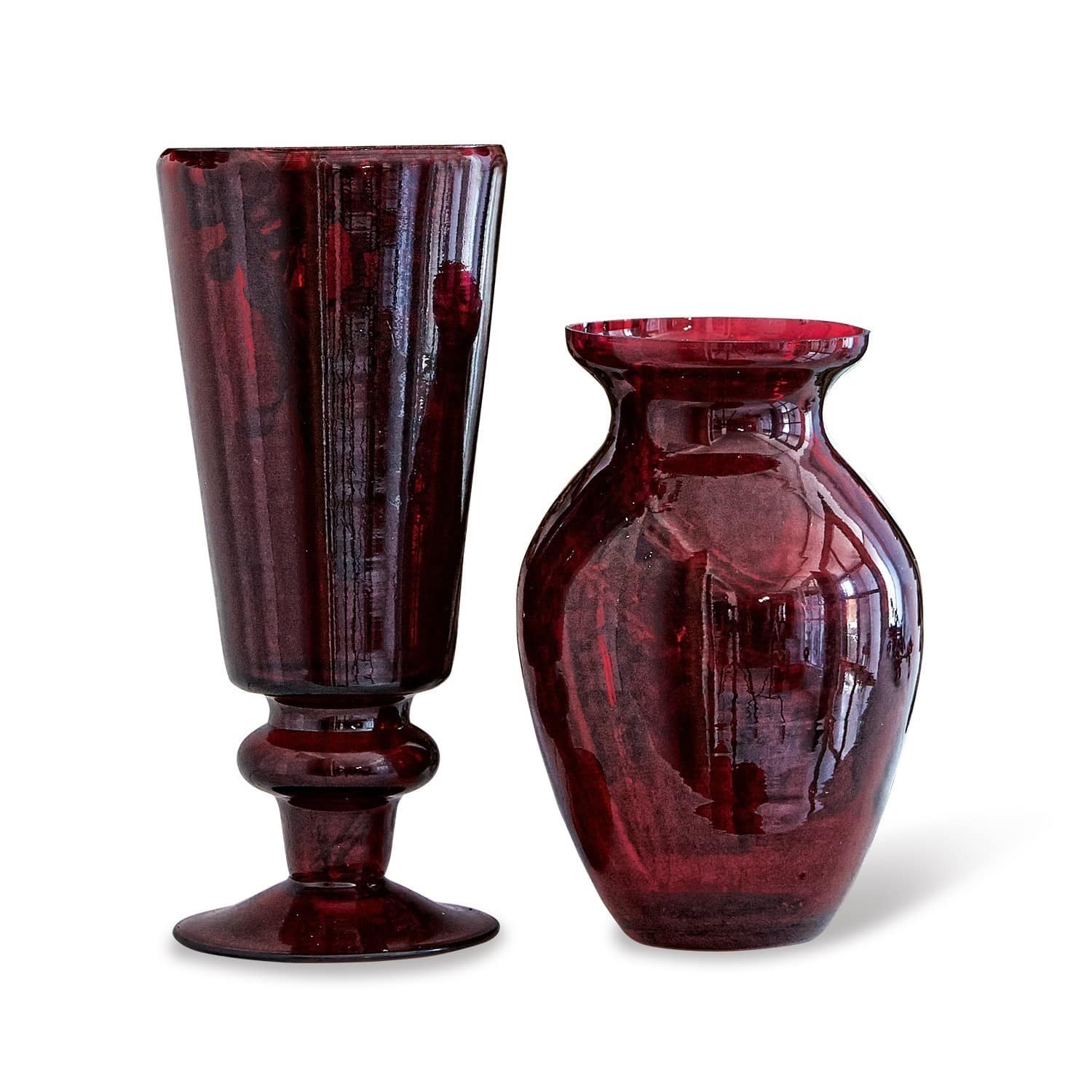 Coppia di vasi Darian Set di due vasi in vetro rosso di forme diverse per decorazione d'interni