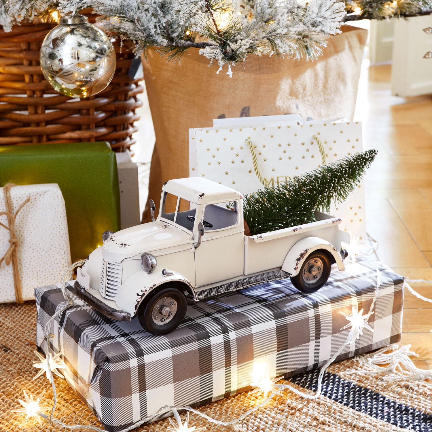 Automobile da decorazione Formis