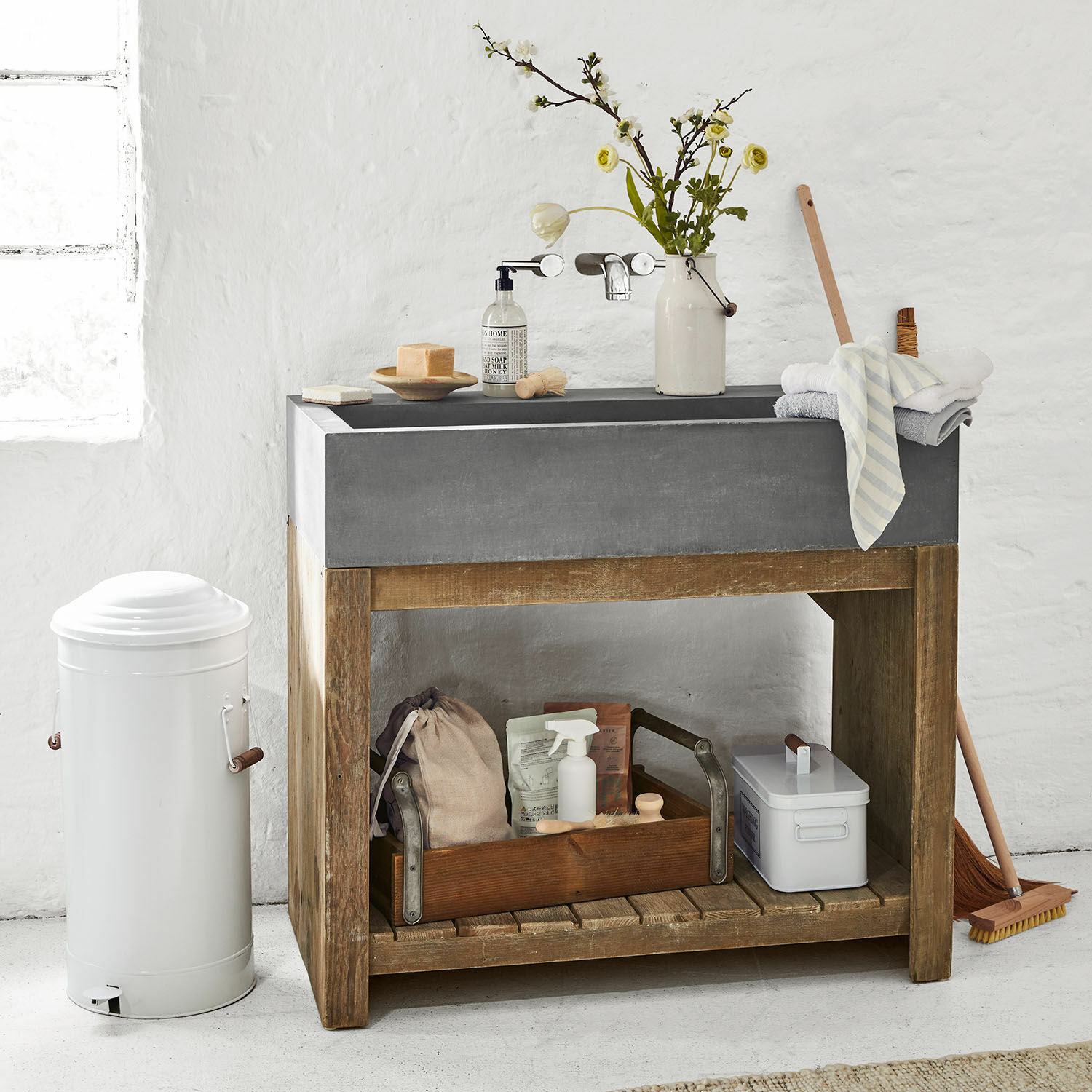 Mobile con lavabo Baines
