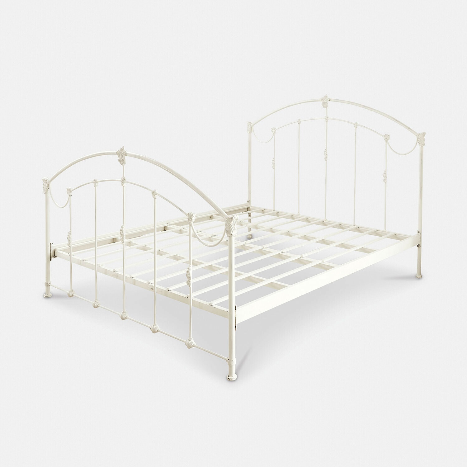 Letto in metallo bianco con testiera e pediera decorative, stile vintage per camera da letto