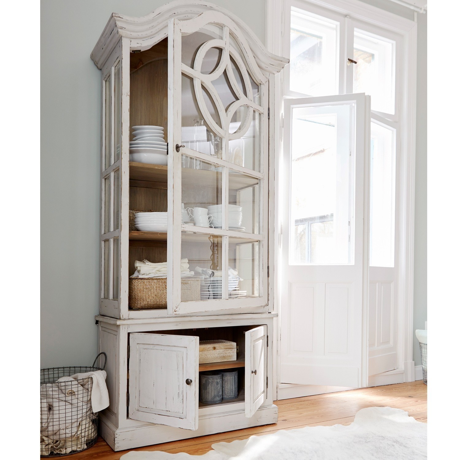 Credenza Villa Park