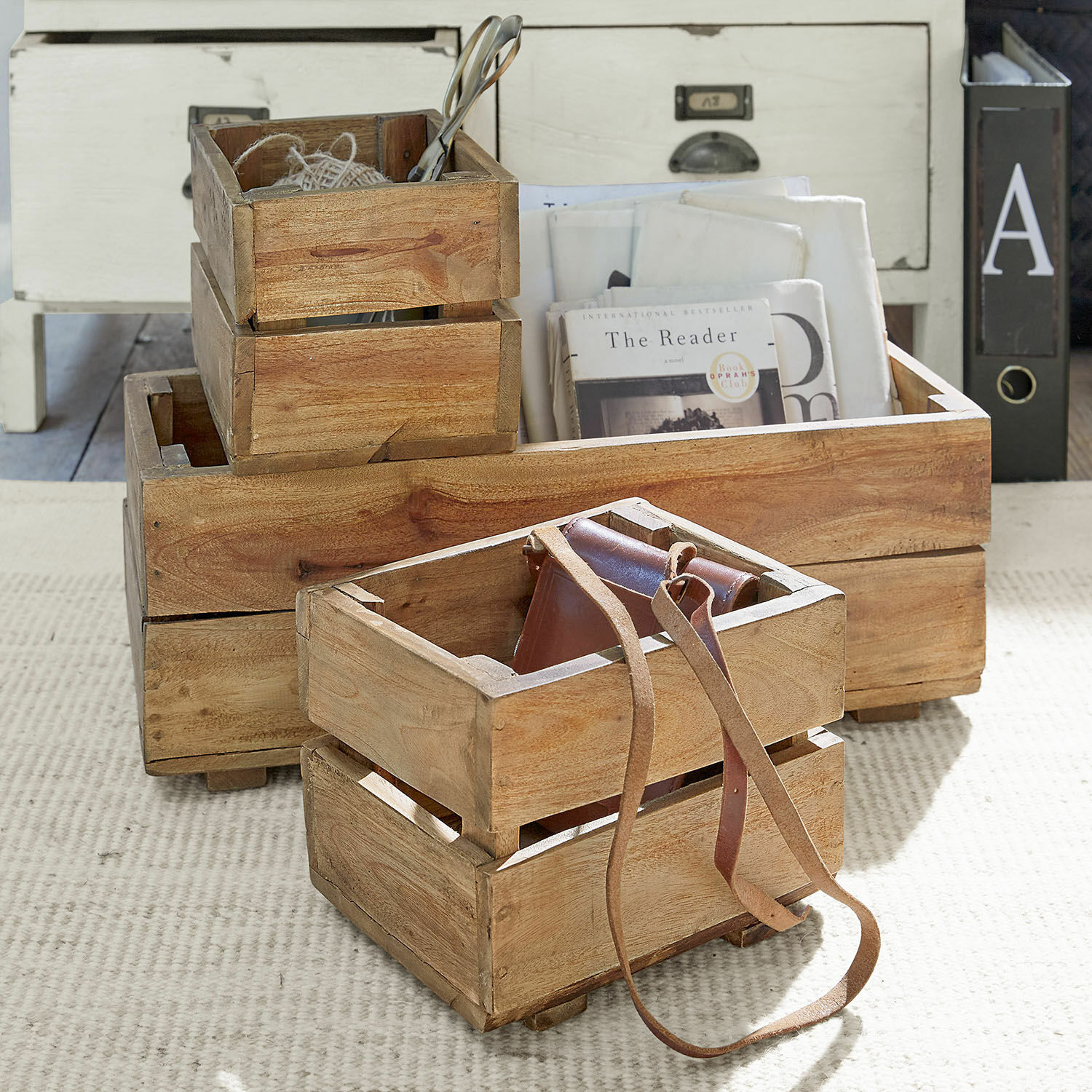 Set di 3 contenitori Madina Set di cassette in legno naturale per conservare libri e accessori in stile rustico
