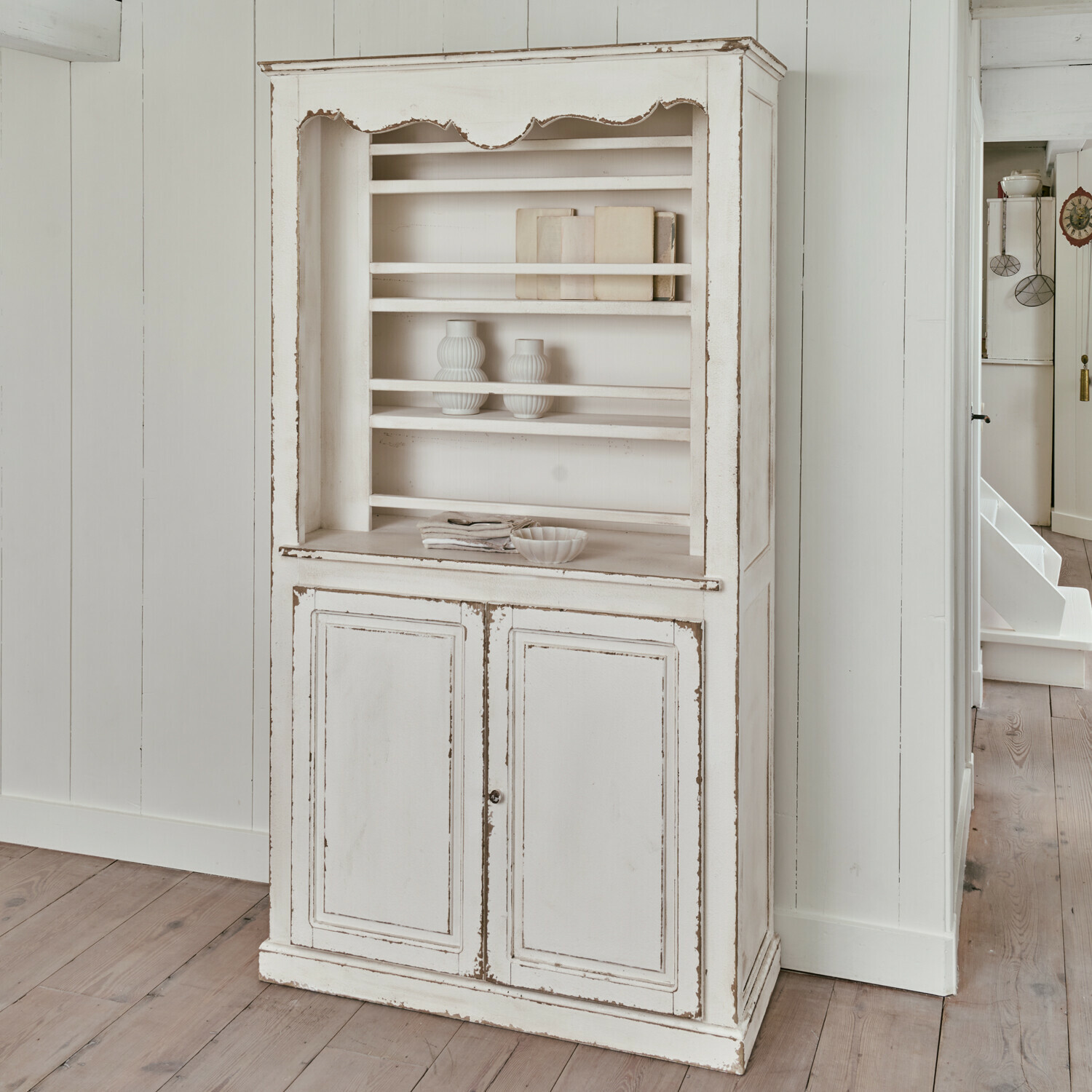 Credenza Lévraine