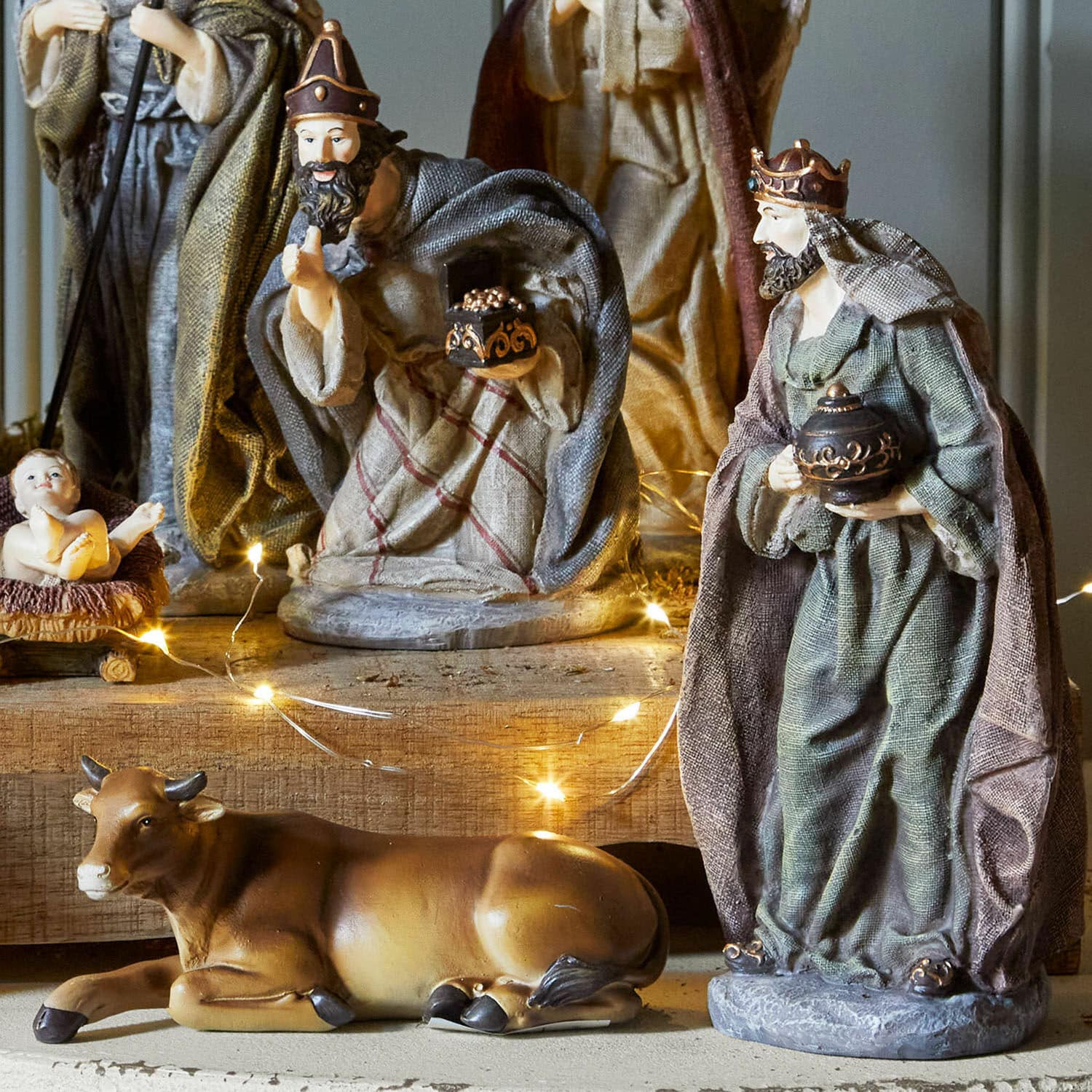 Set di 11 personaggi del presepe Luniva