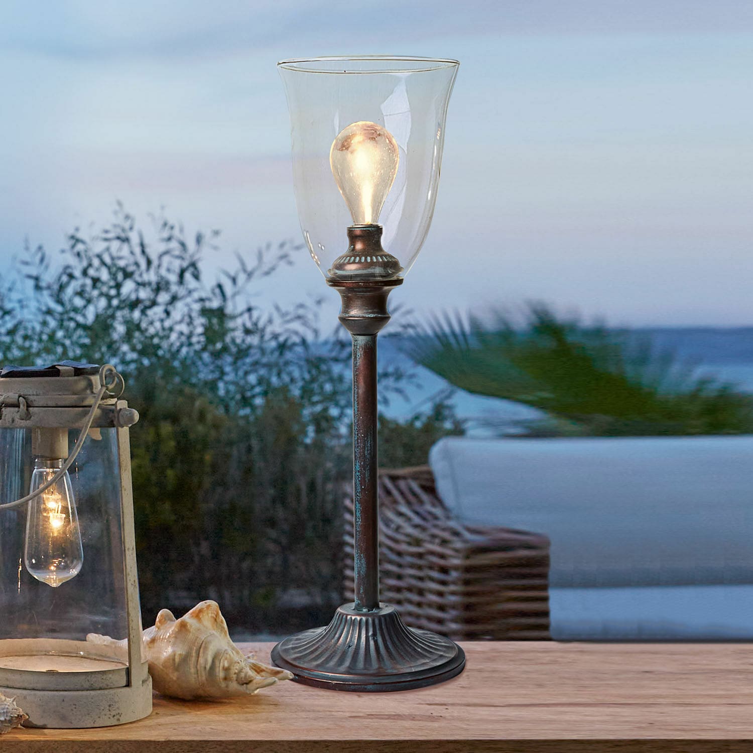 Lanterna a LED ricaricabile Goulette Lampada da tavolo in metallo arrugginito con paralume trasparente e lampadina LED per decorazioni interne ed esterne
