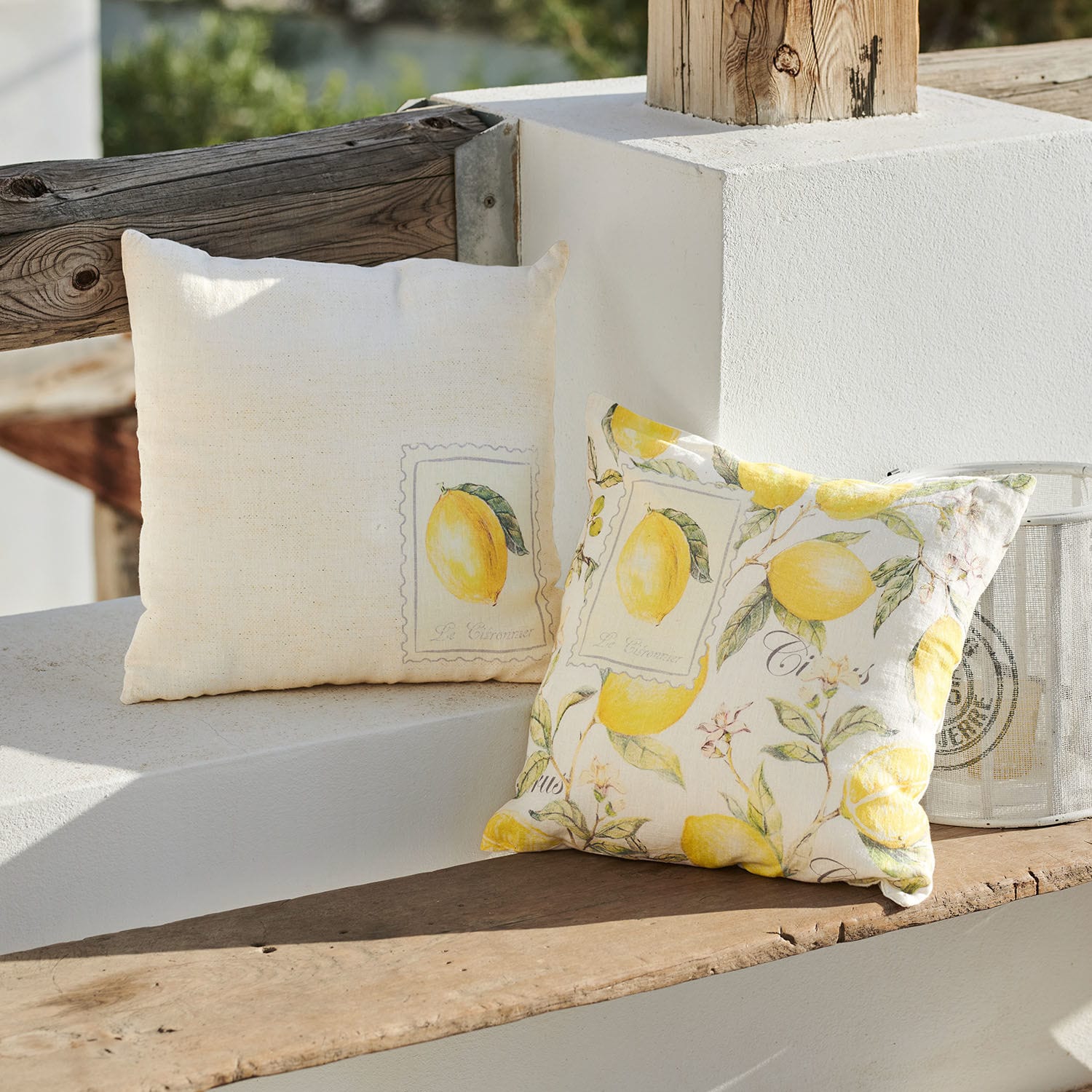 Coppia di copricuscini Lantagenet Cuscini decorativi in cotone crema con stampa limoni per interni e giardini